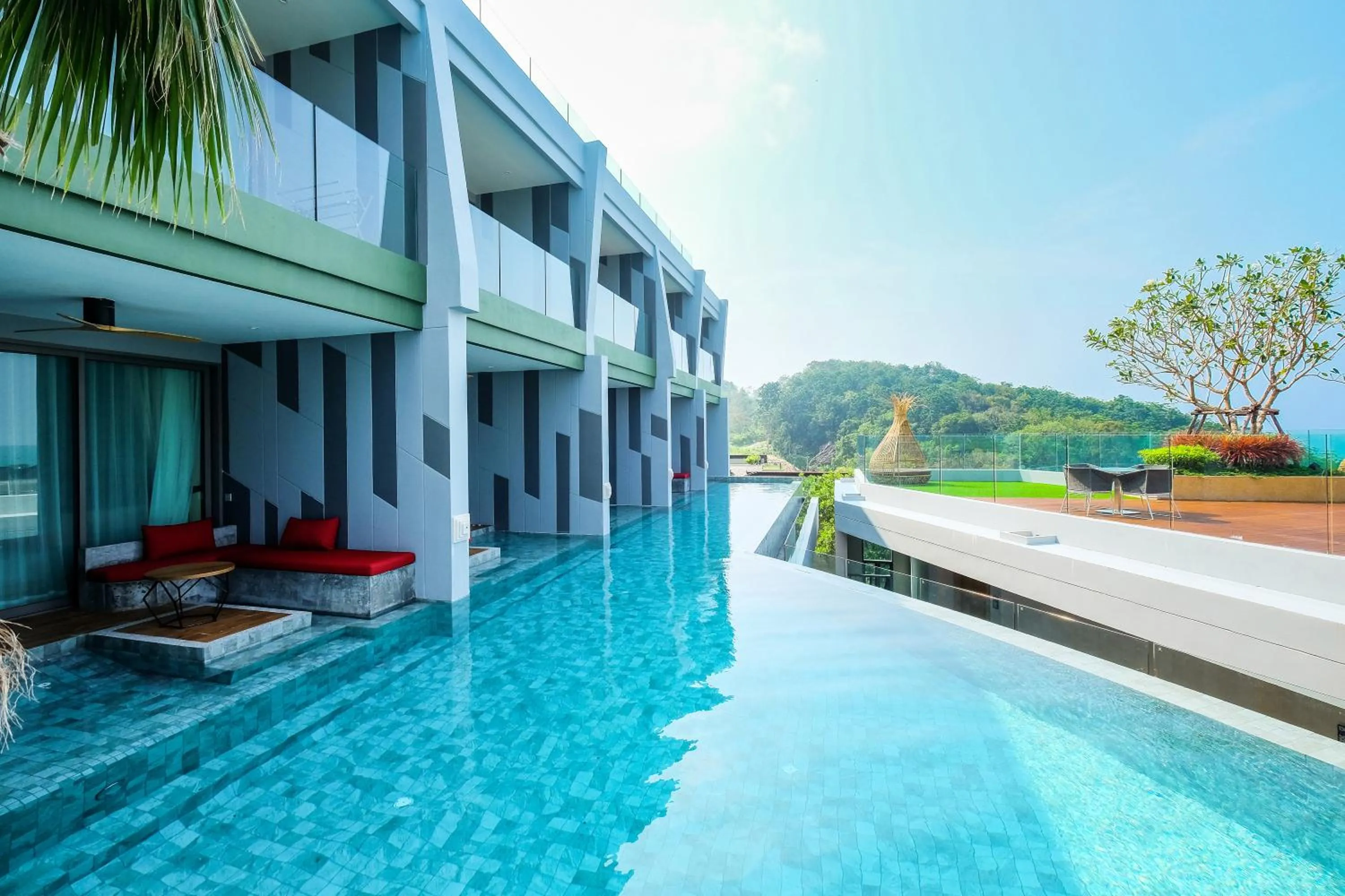 Sea view in Crest Resort & Pool Villas - SHA Extra Plus