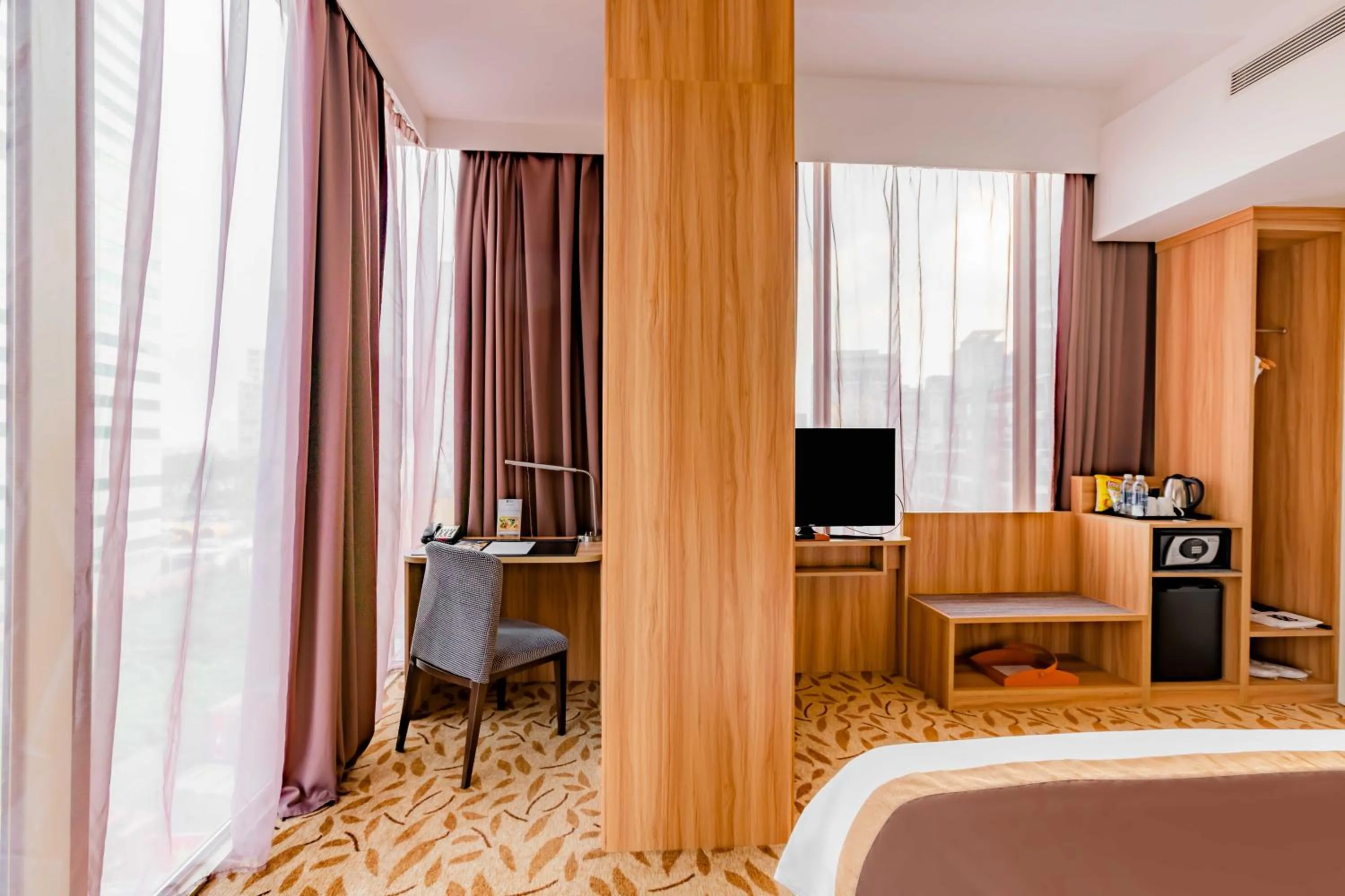 TV and multimedia, Bed in Bay Hotel Ho Chi Minh