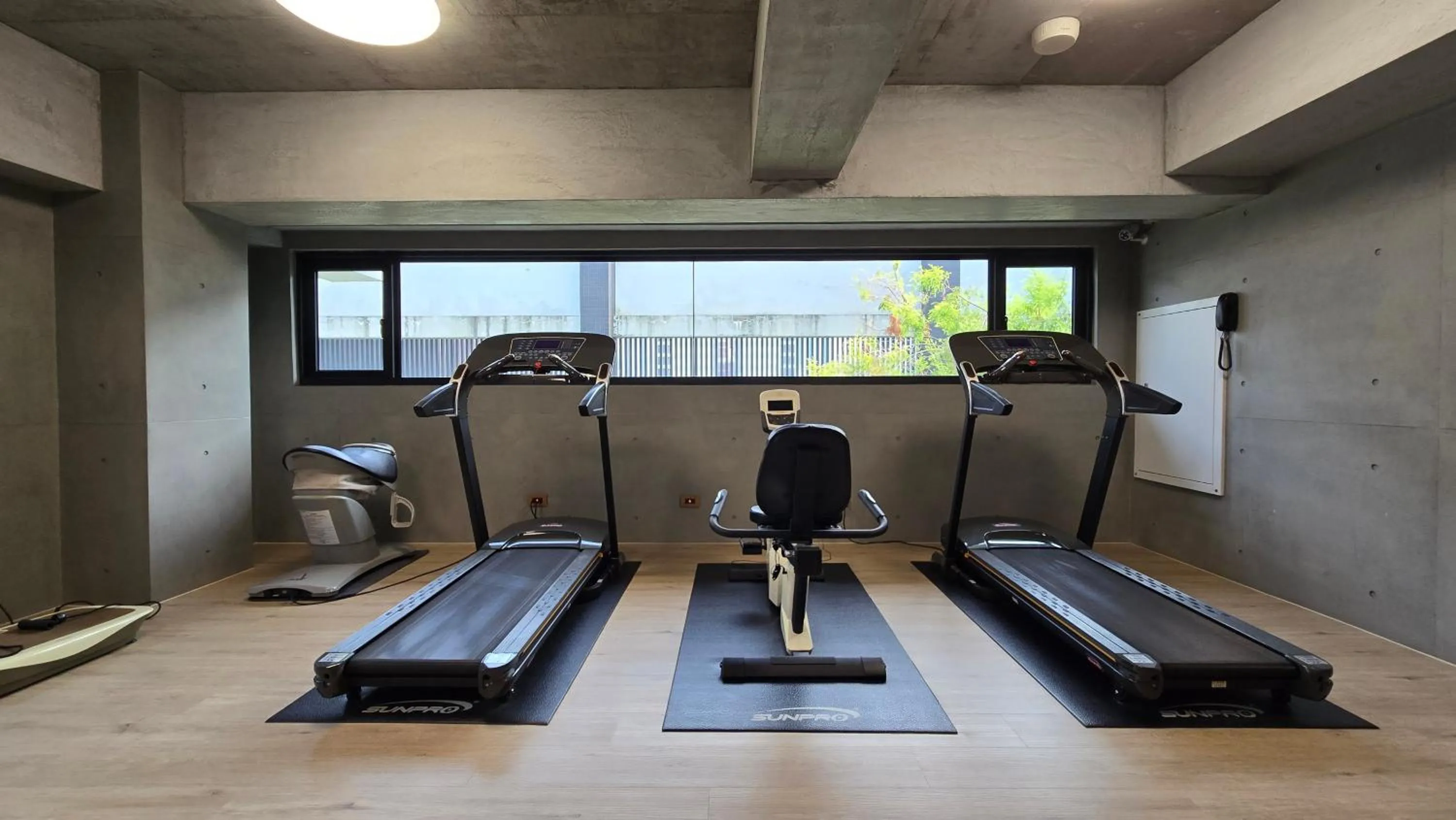 Fitness centre/facilities in Hotel R14