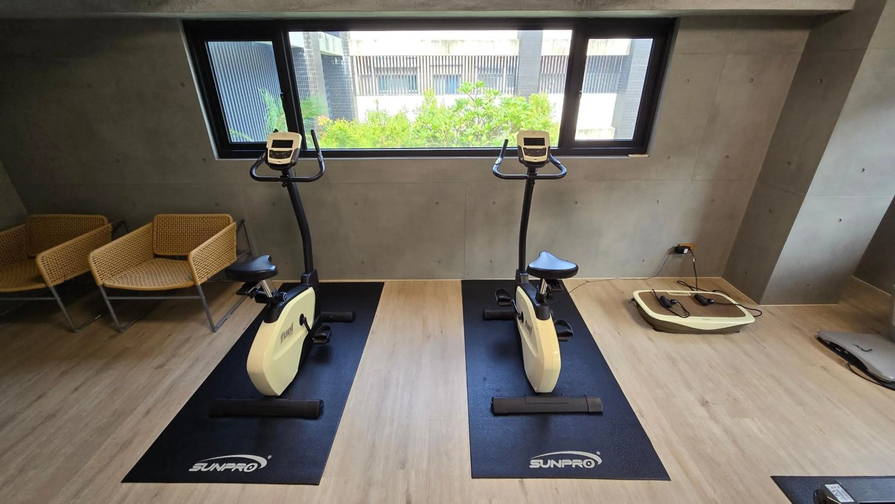 Fitness centre/facilities in Hotel R14