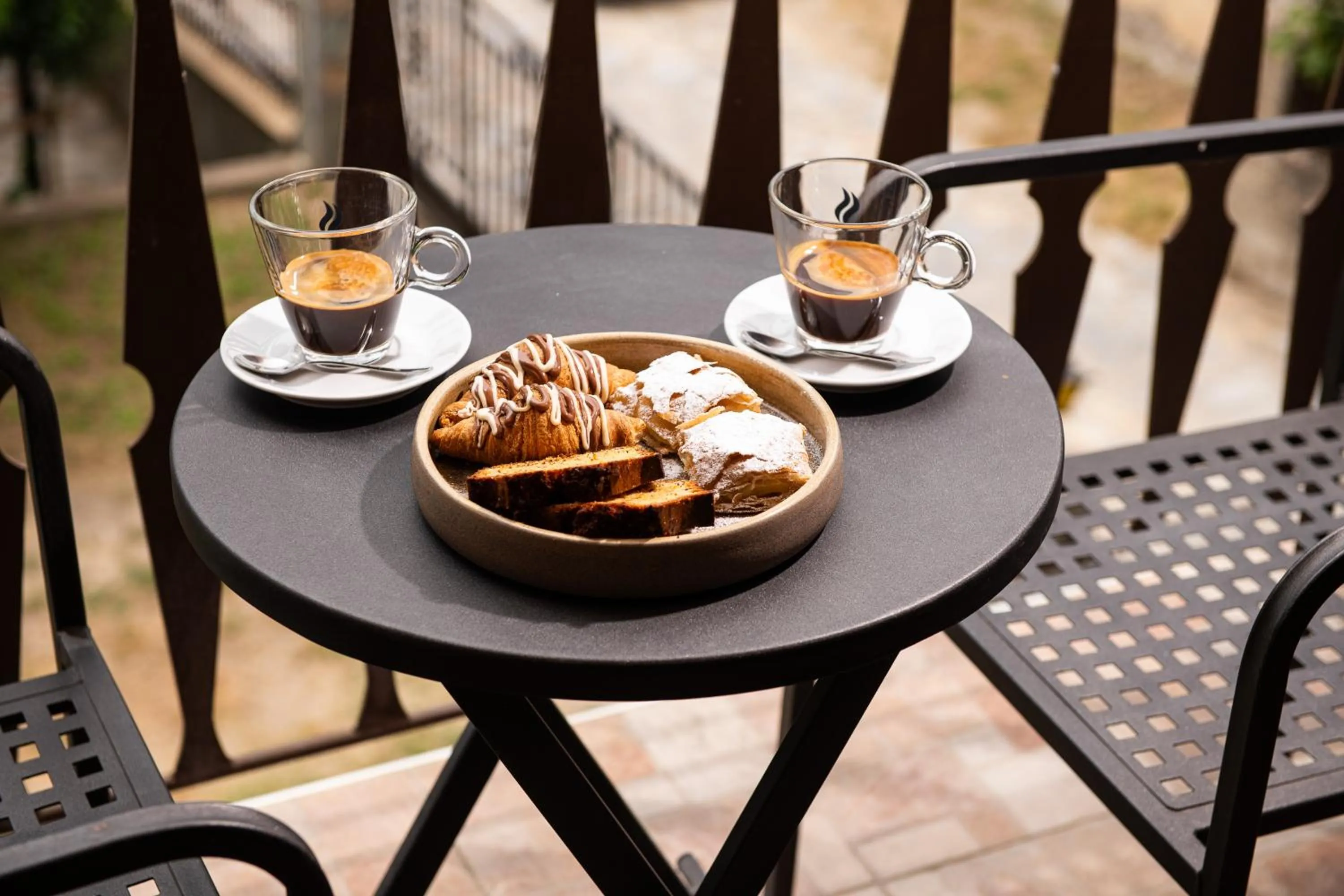 Coffee/tea facilities in Tsikeli Boutique Hotel Meteora - Adults Friendly