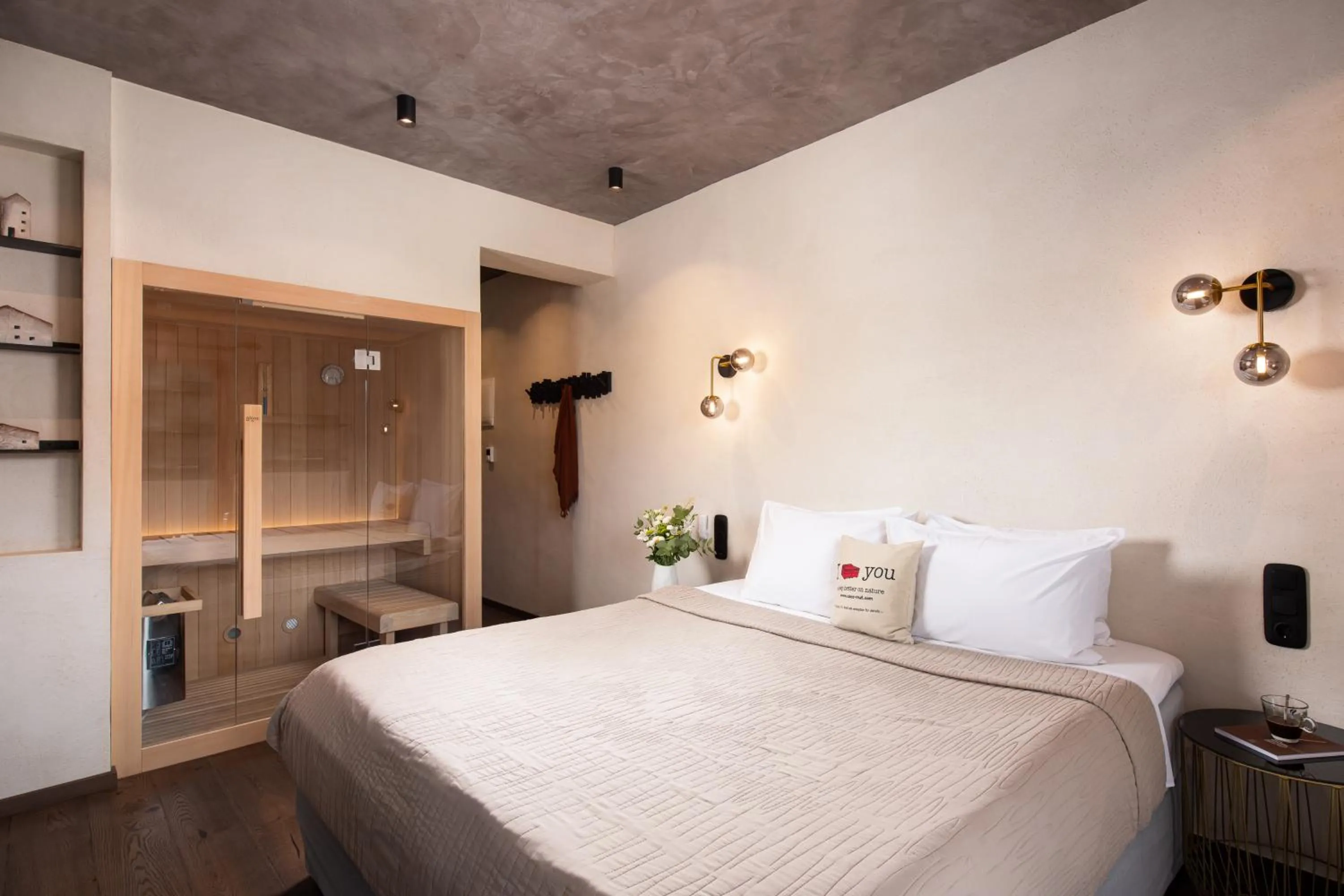 Bed in Tsikeli Boutique Hotel Meteora - Adults Friendly
