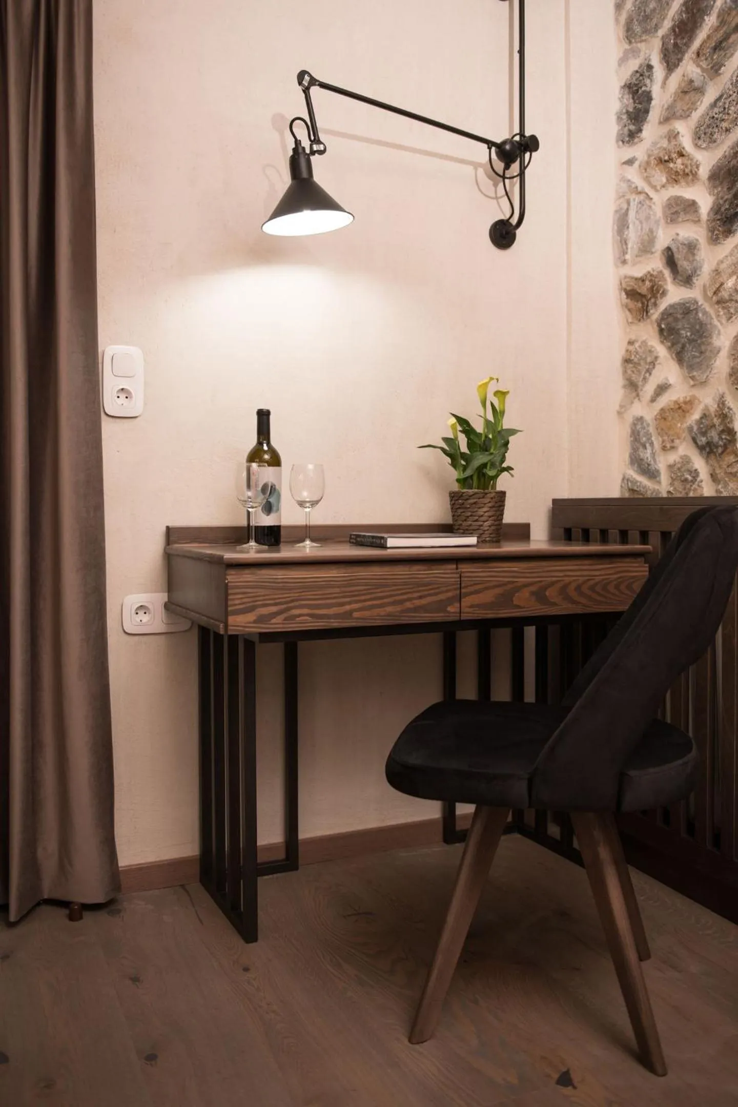 Decorative detail in Tsikeli Boutique Hotel Meteora - Adults Friendly