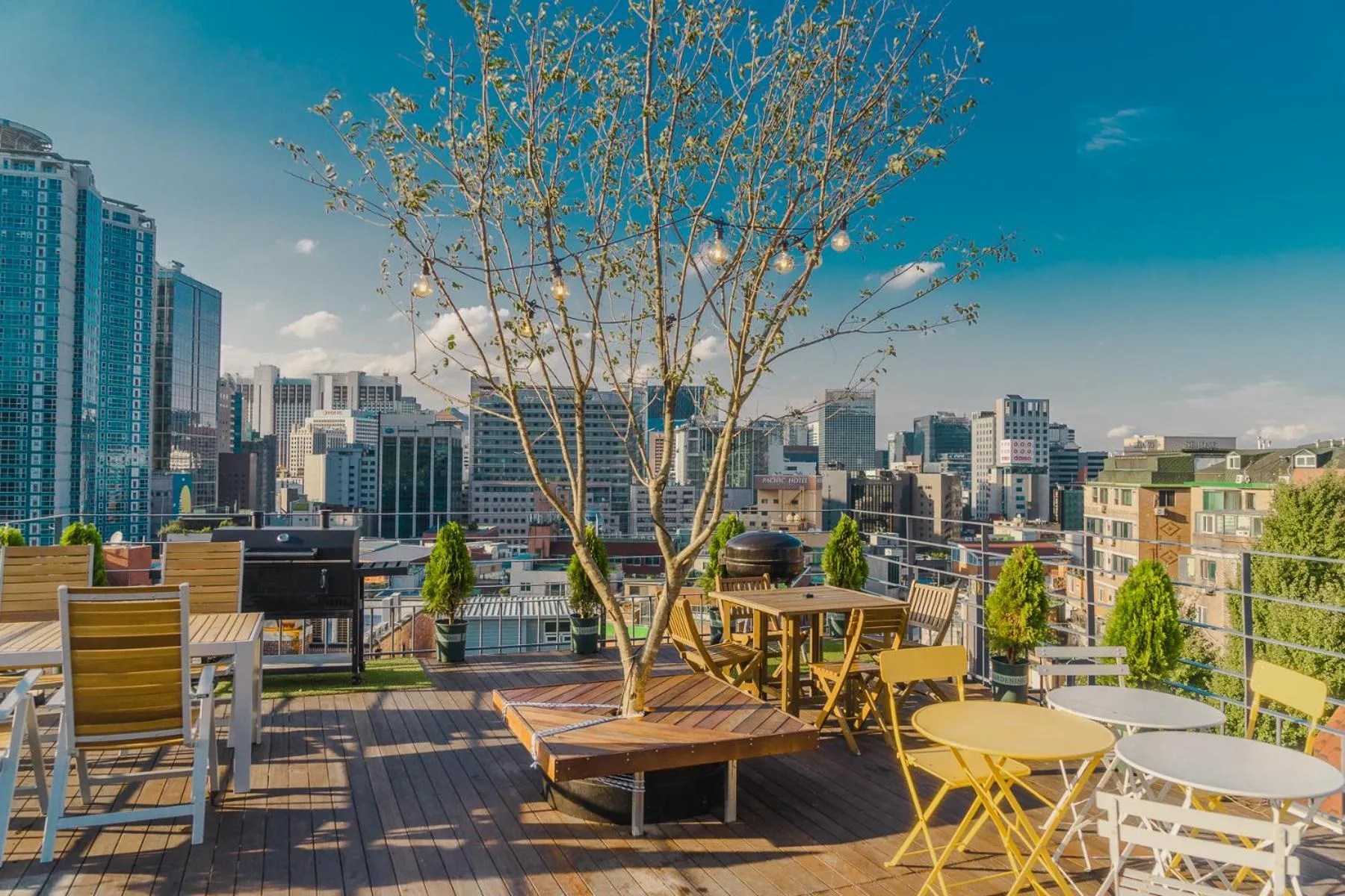 Myeongdong Artmonstay