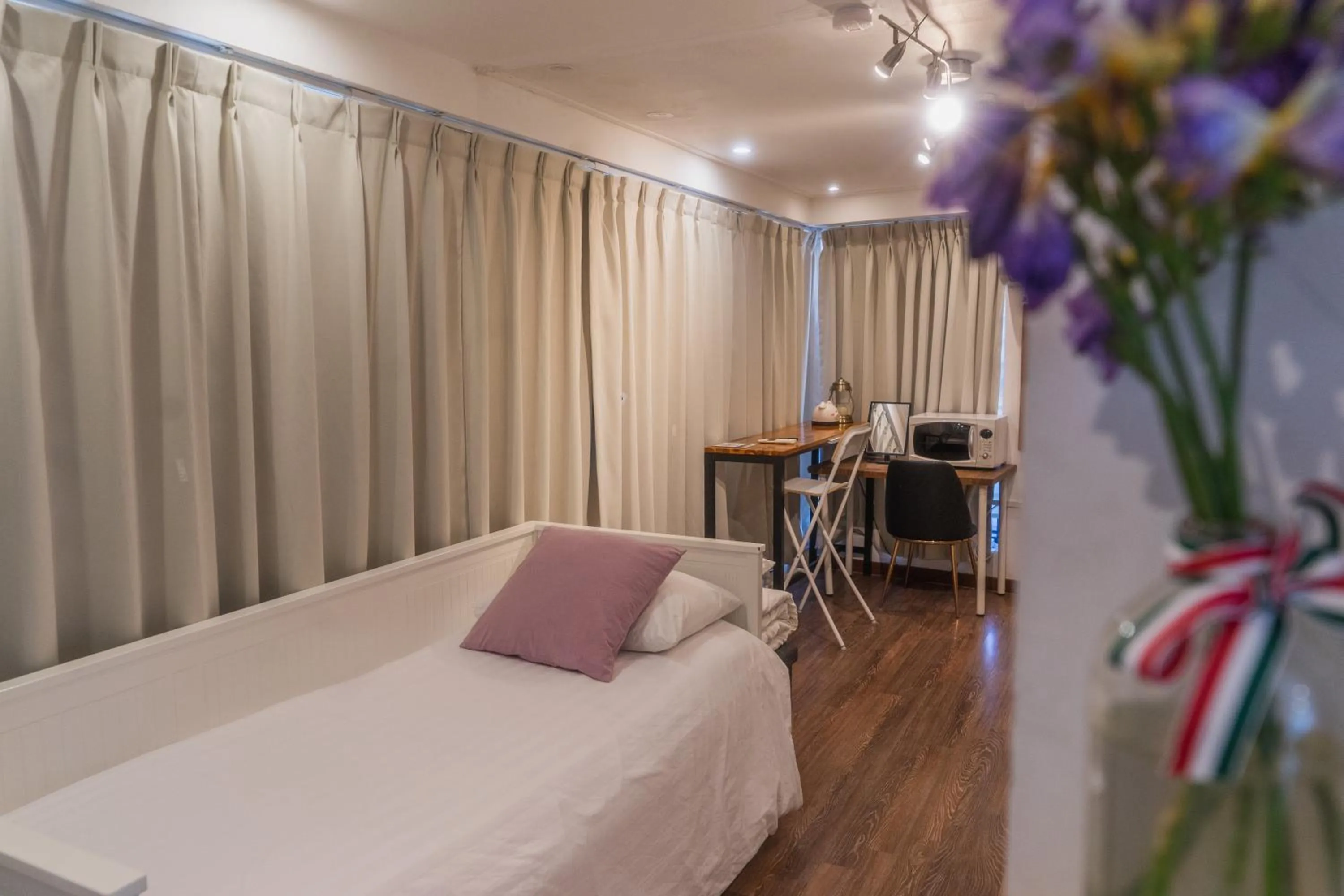 Bed in Myeongdong Artmonstay