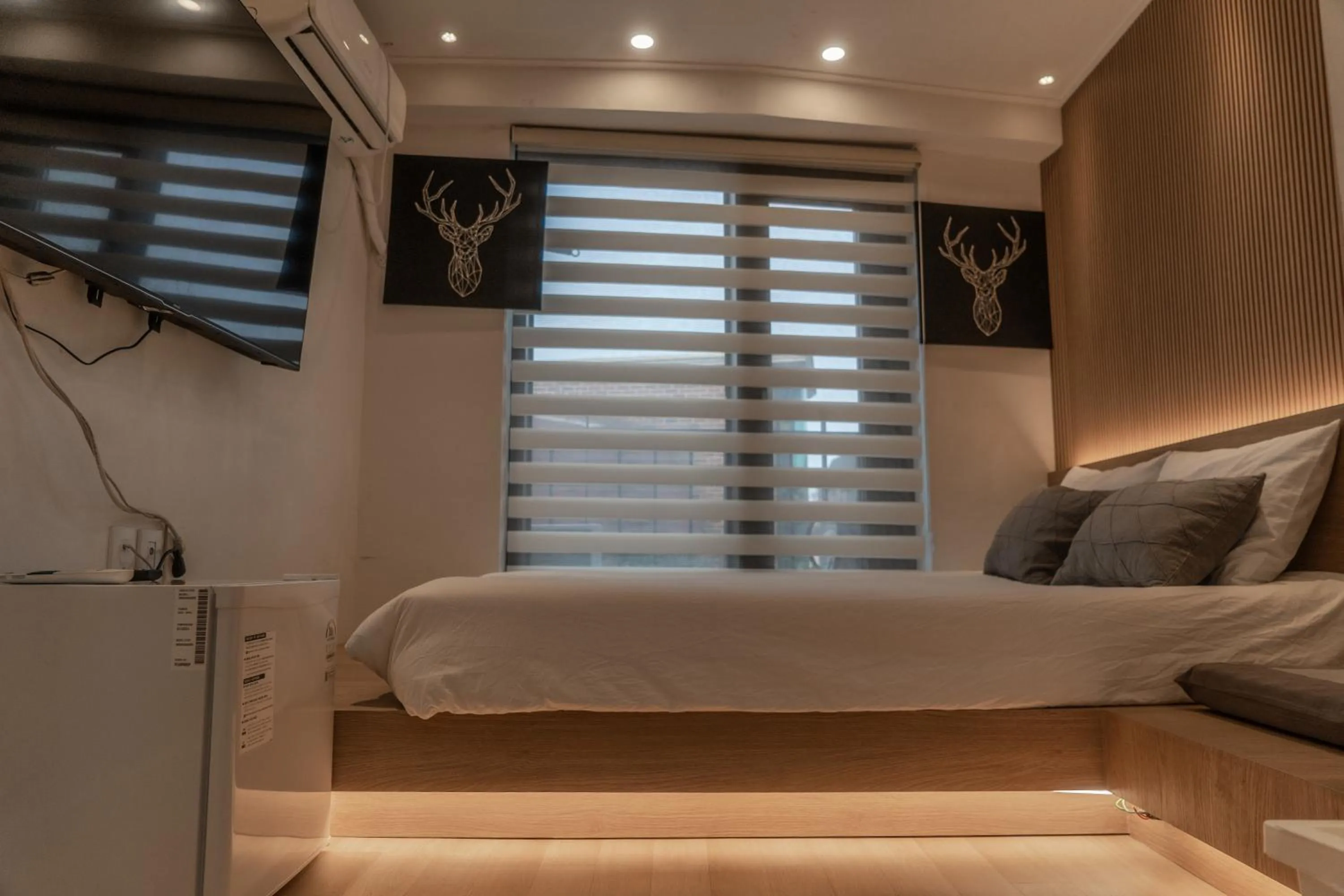 Bed in Myeongdong Artmonstay