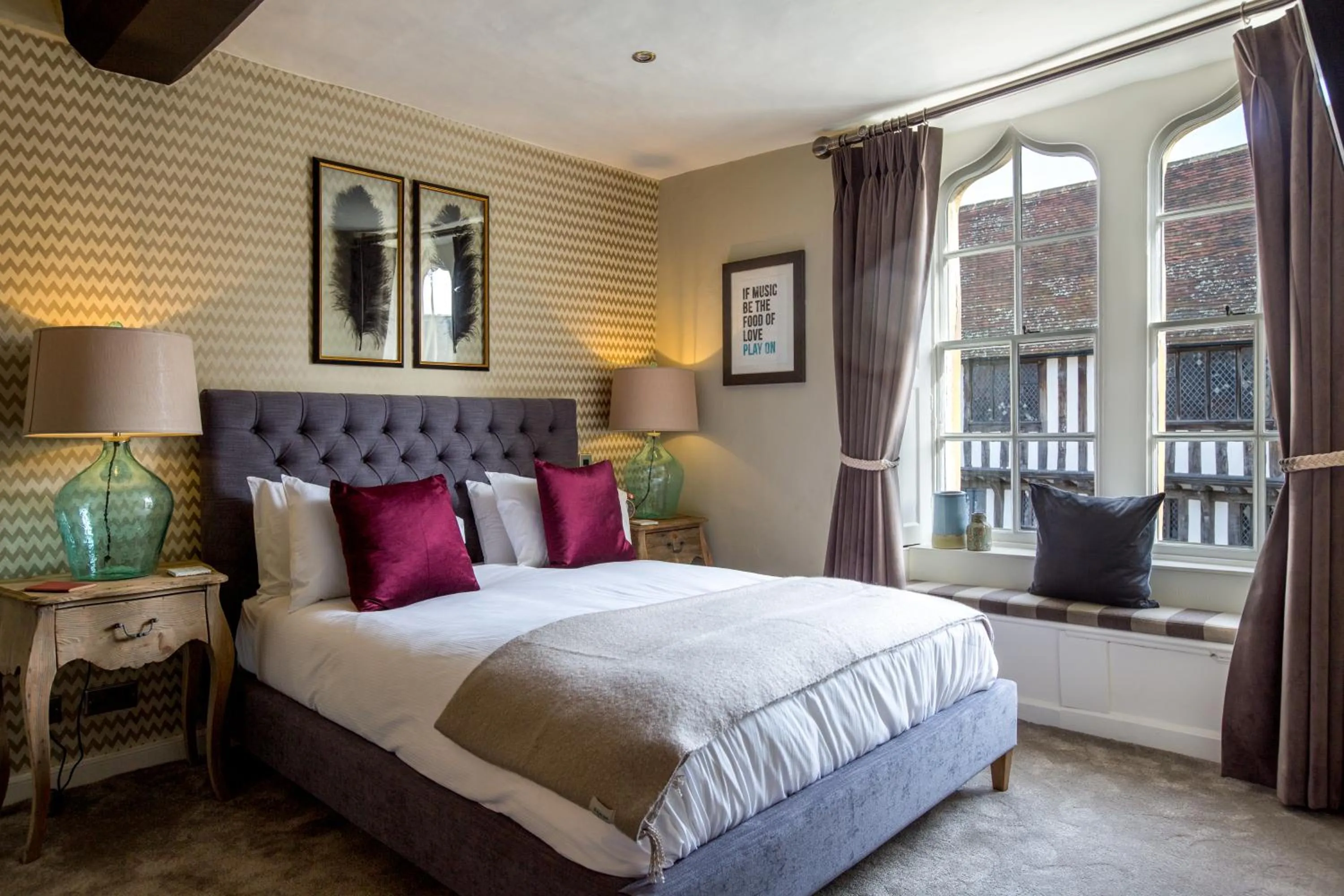 Bedroom, Bed in The Stratford Townhouse