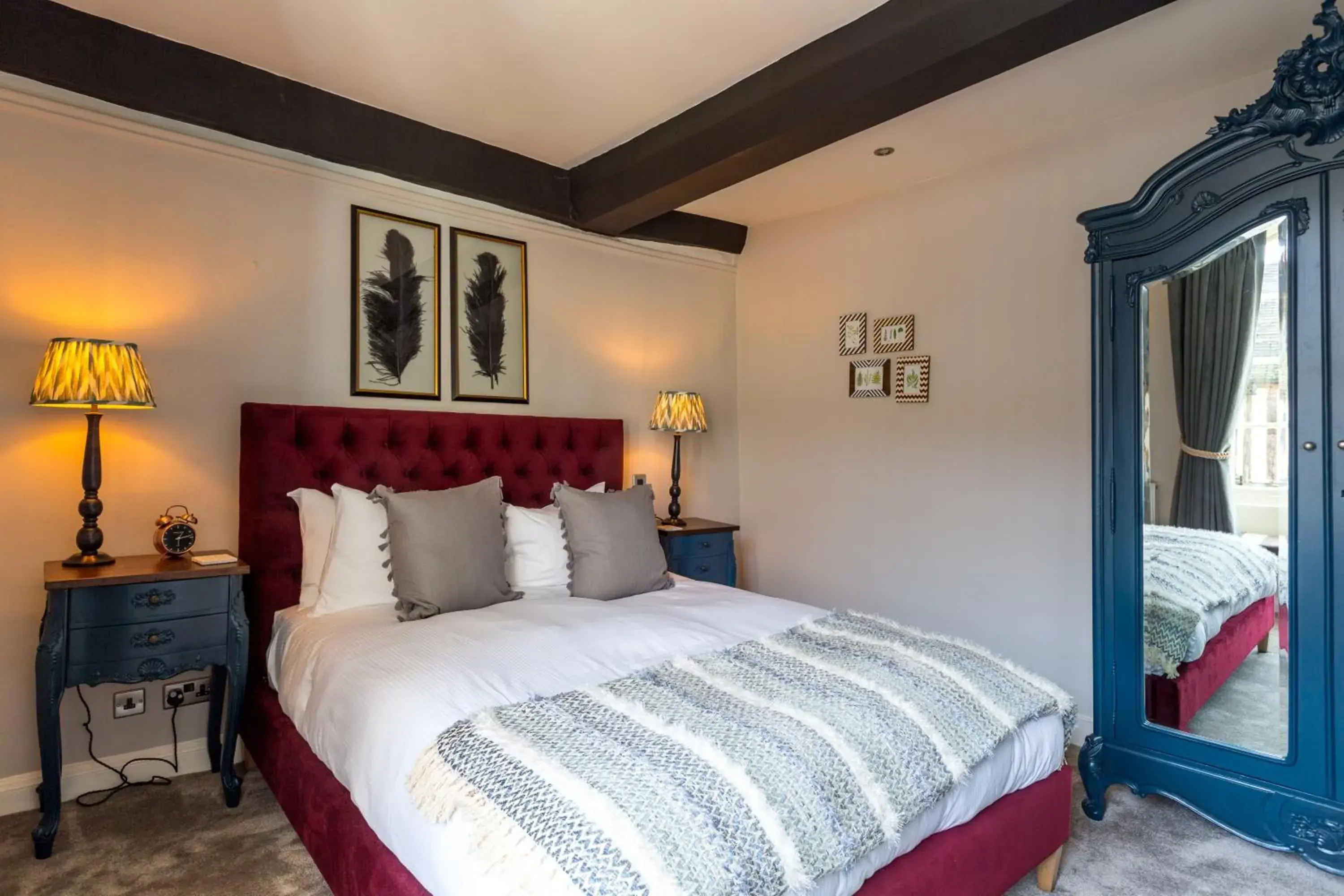 Standard King Room in The Townhouse Standard King Room in The Townhouse