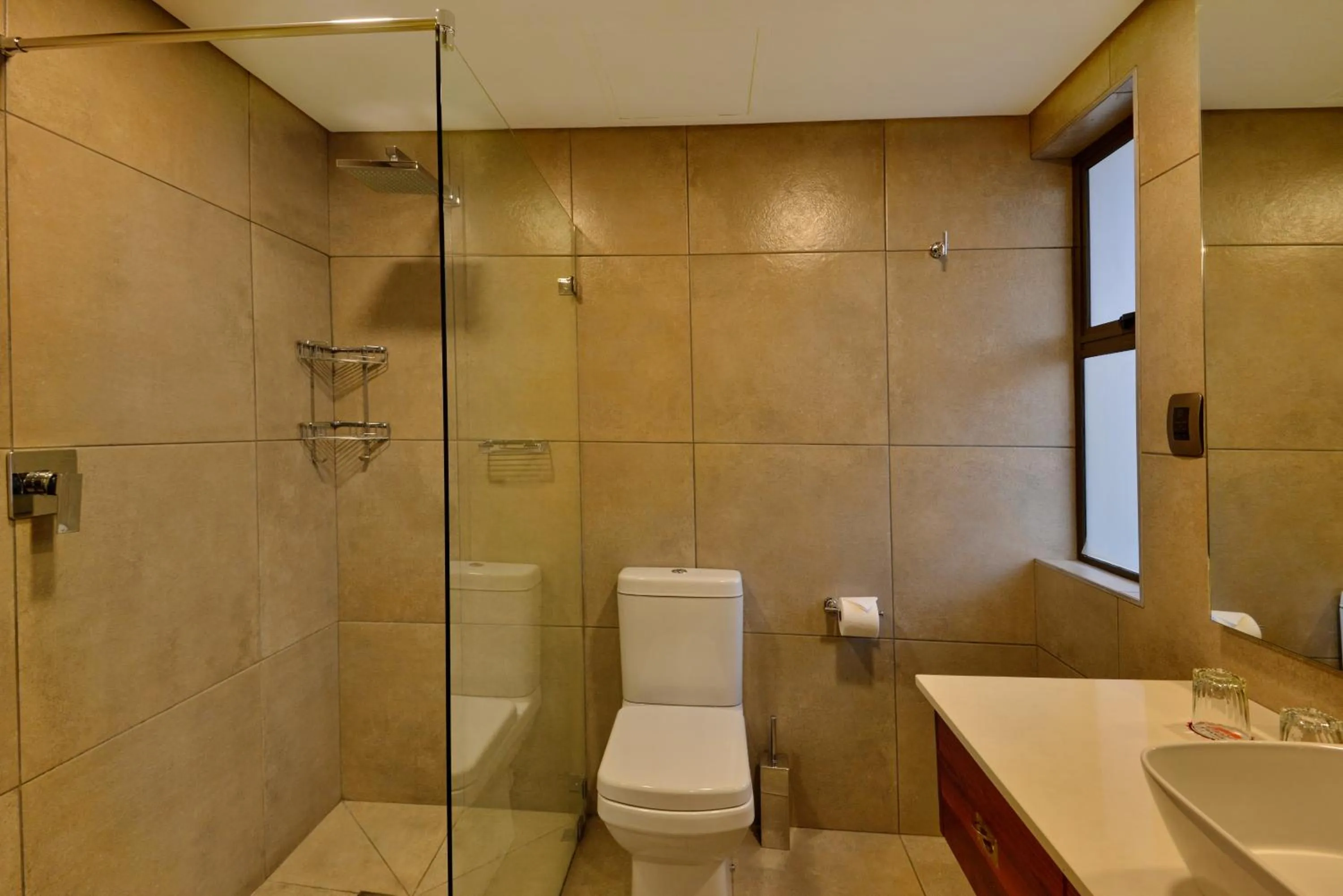 Bathroom in Hwange Safari Lodge