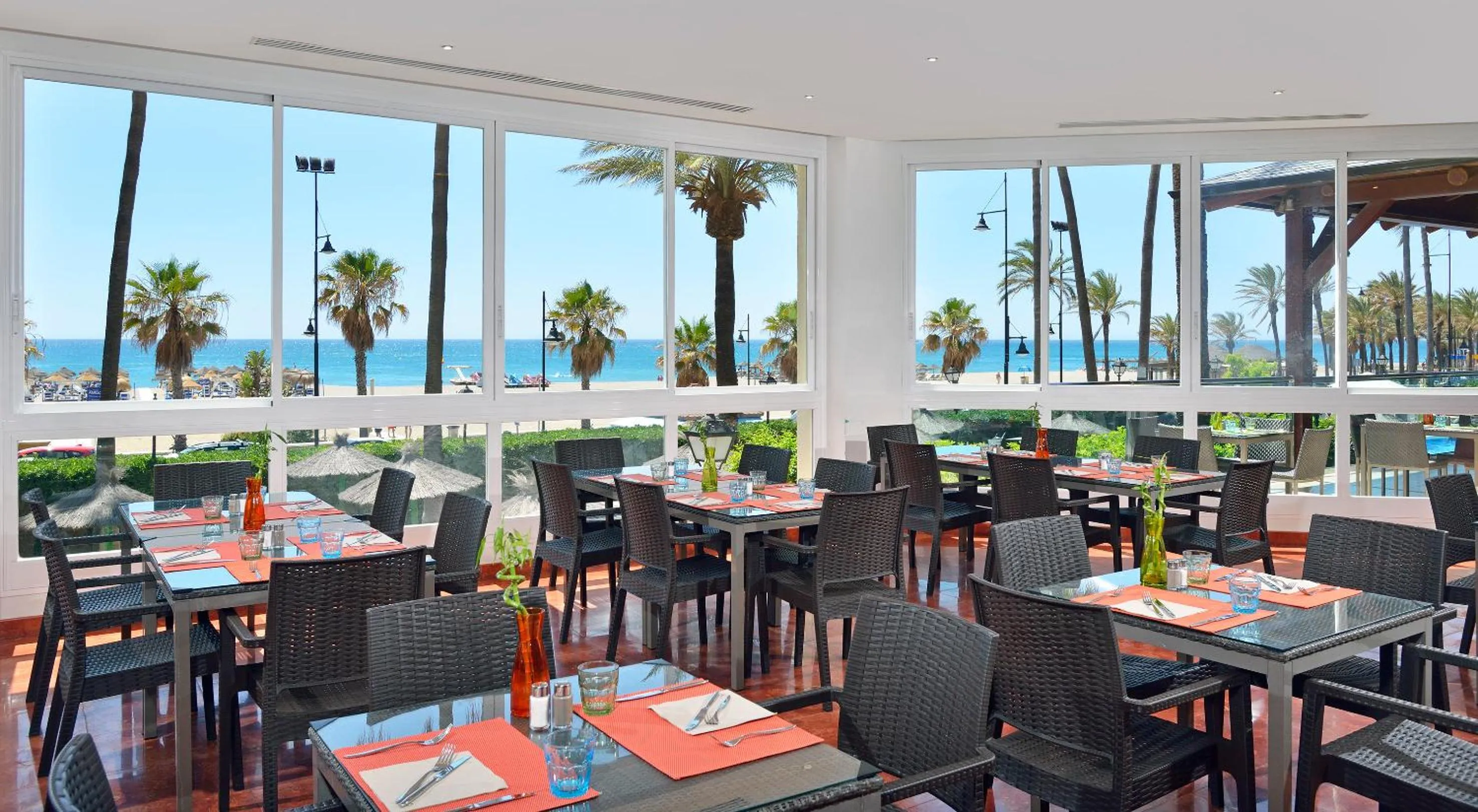 Lounge or bar in Sol Principe