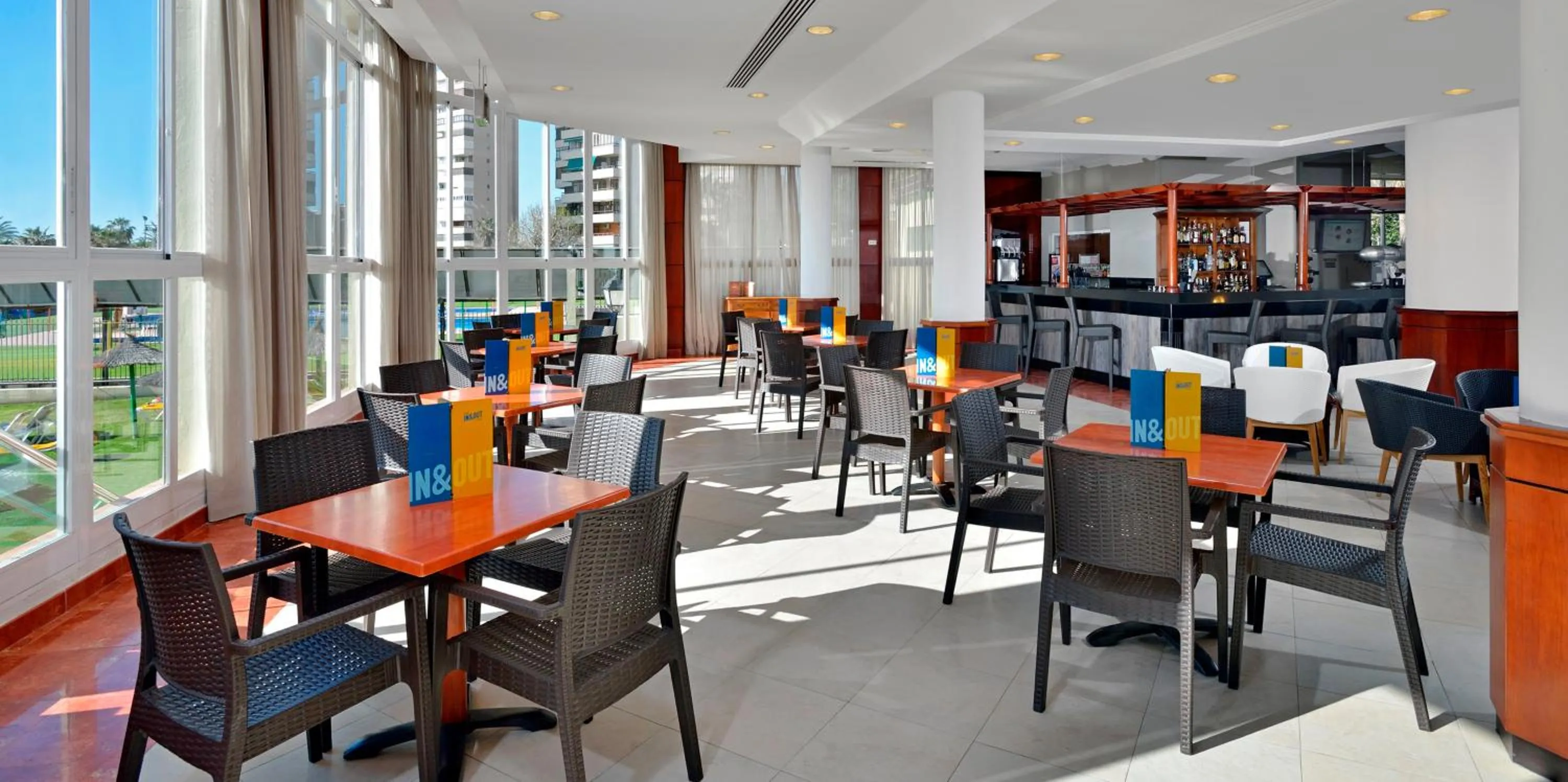 Lounge or bar in Sol Principe