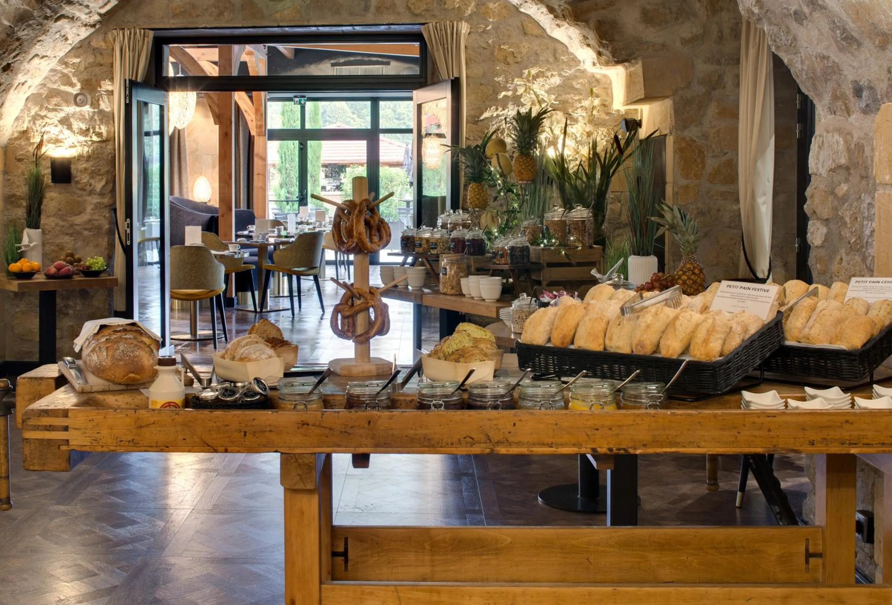 Breakfast in Domaine de la Klauss & Spa, Restaurant Gastronomique Le K