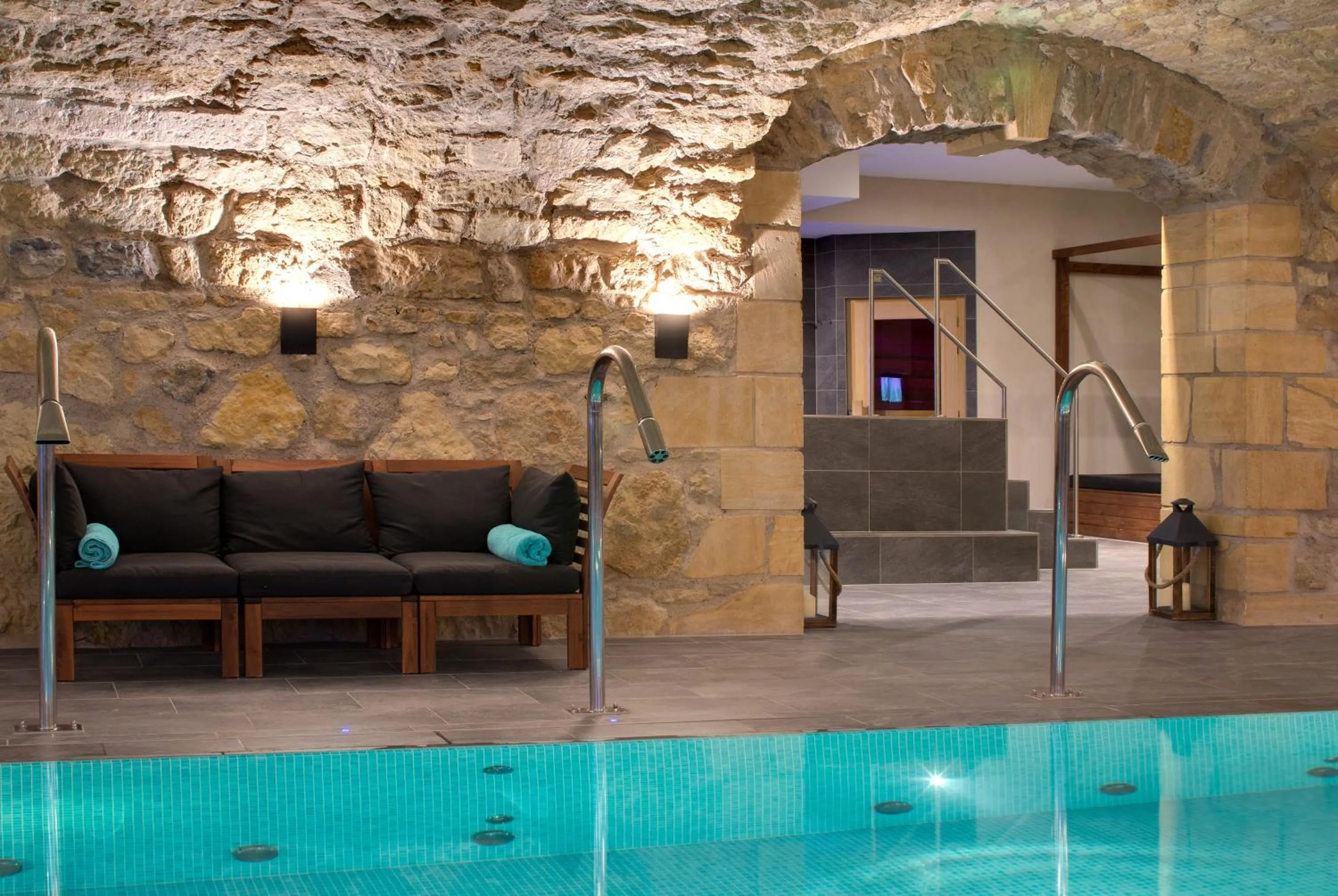 Hot Spring Bath in Domaine de la Klauss & Spa, Restaurant Gastronomique Le K