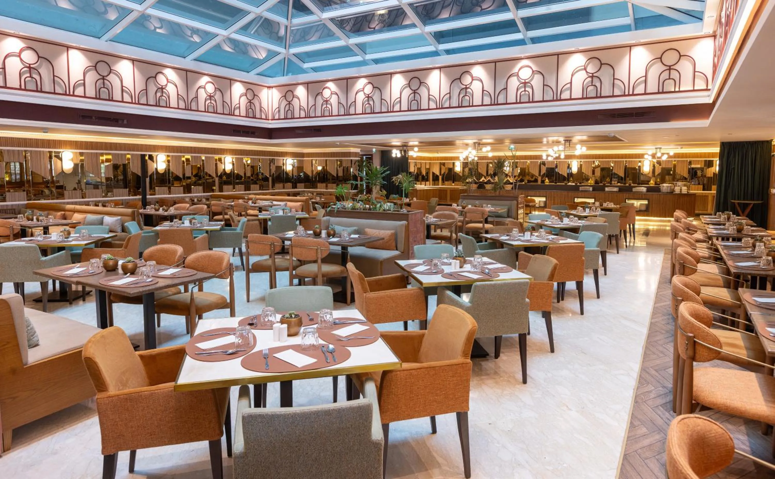 Restaurant/places to eat in Grand Mogador City Center