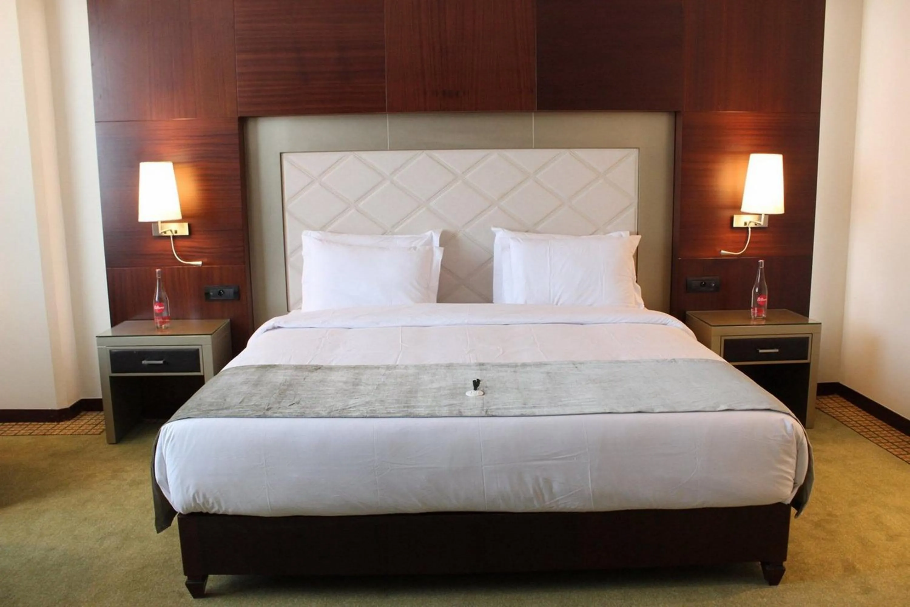 Bedroom, Bed in Grand Mogador City Center