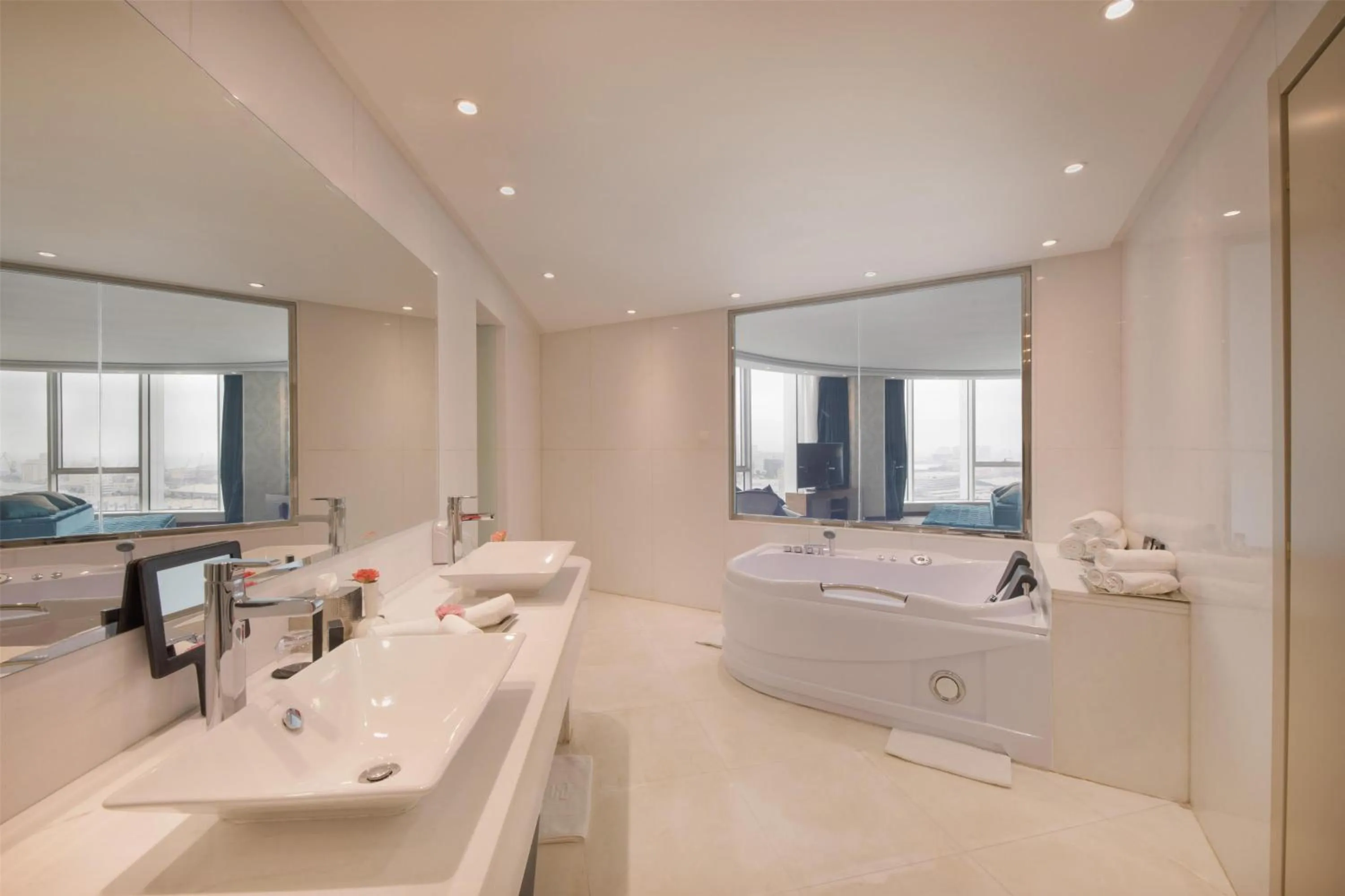 Bathroom in Grand Mogador City Center