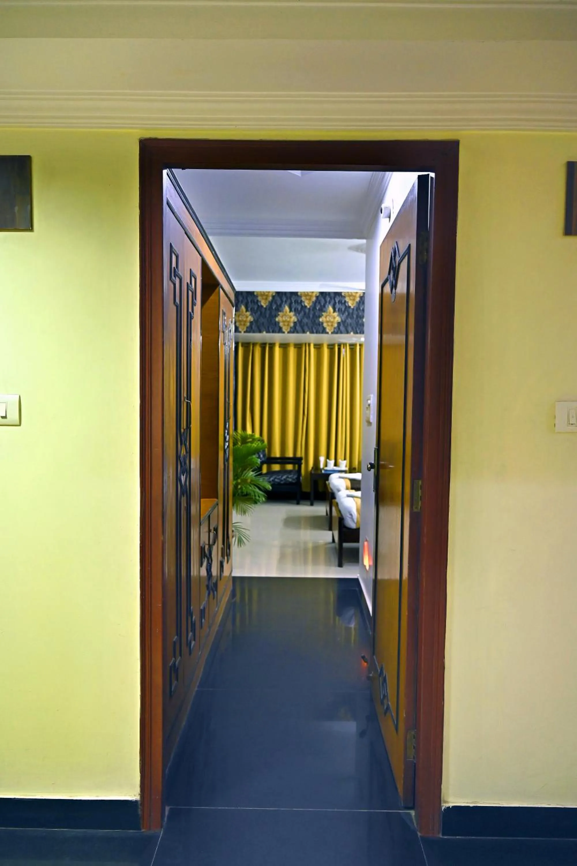 Balcony/Terrace in Hotel Rajhans International