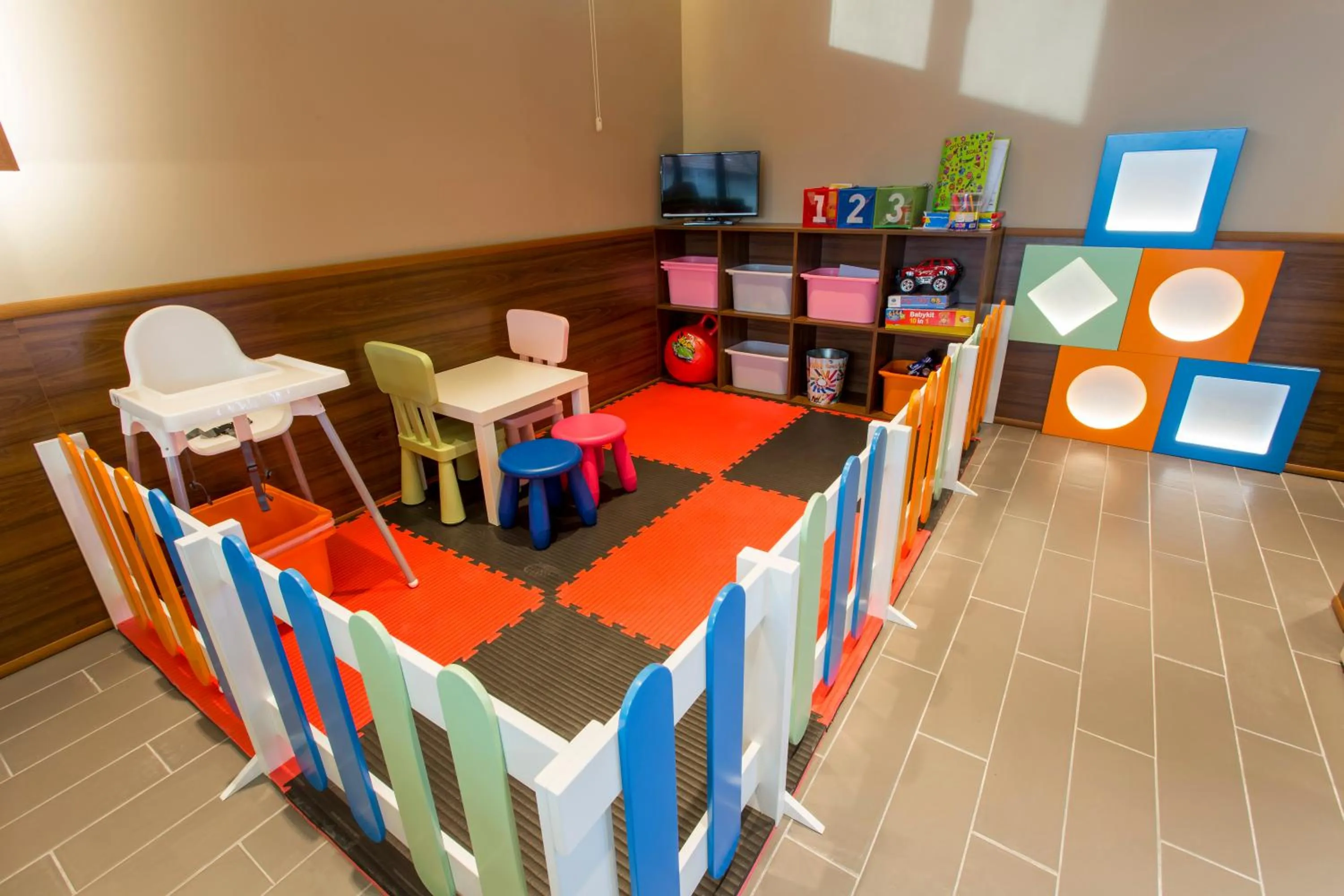 Restaurant/places to eat in Hotel Provadia