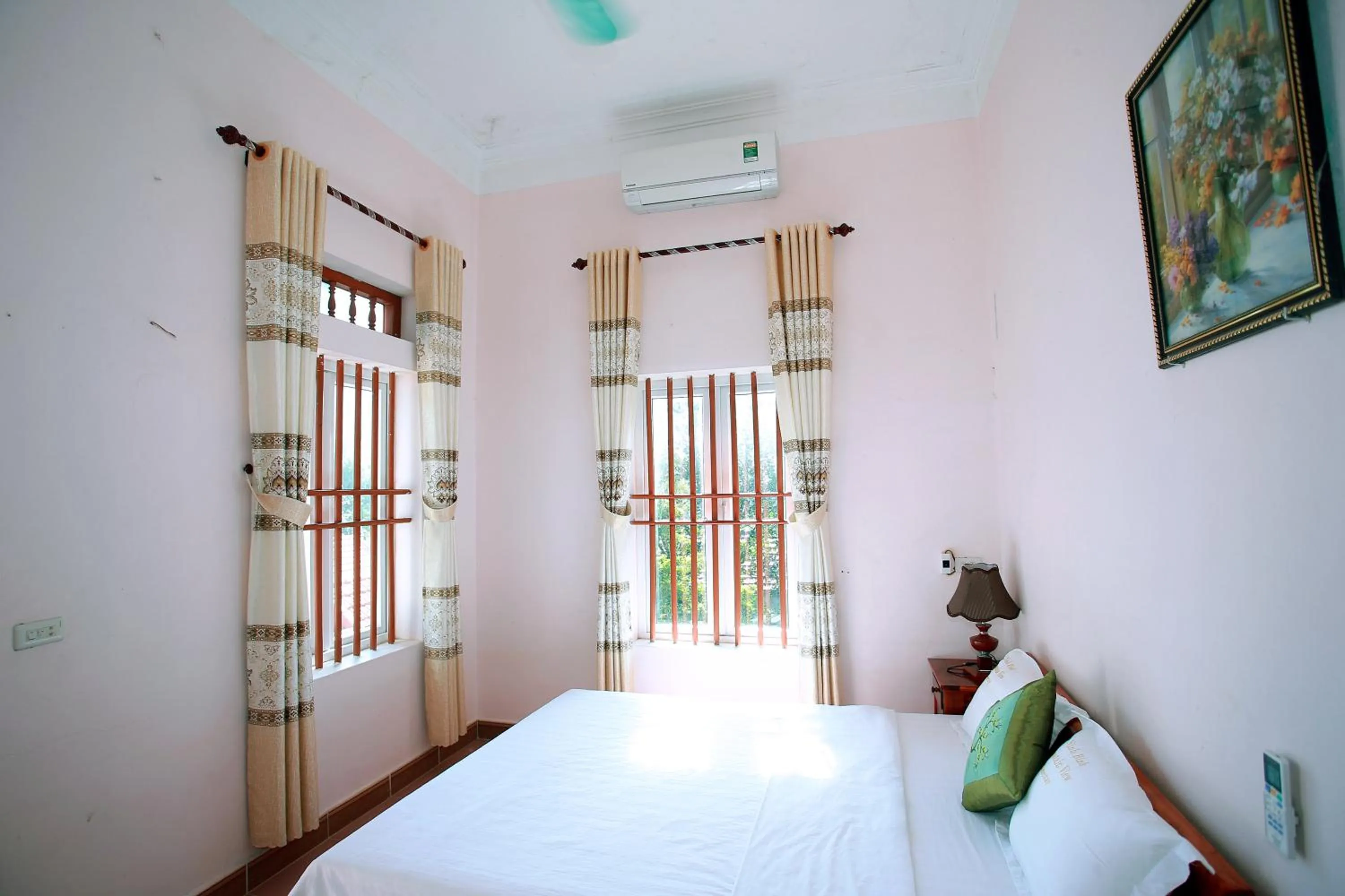 Property building, Bed in Ninh Binh Mountain View Homestay & Restaurant