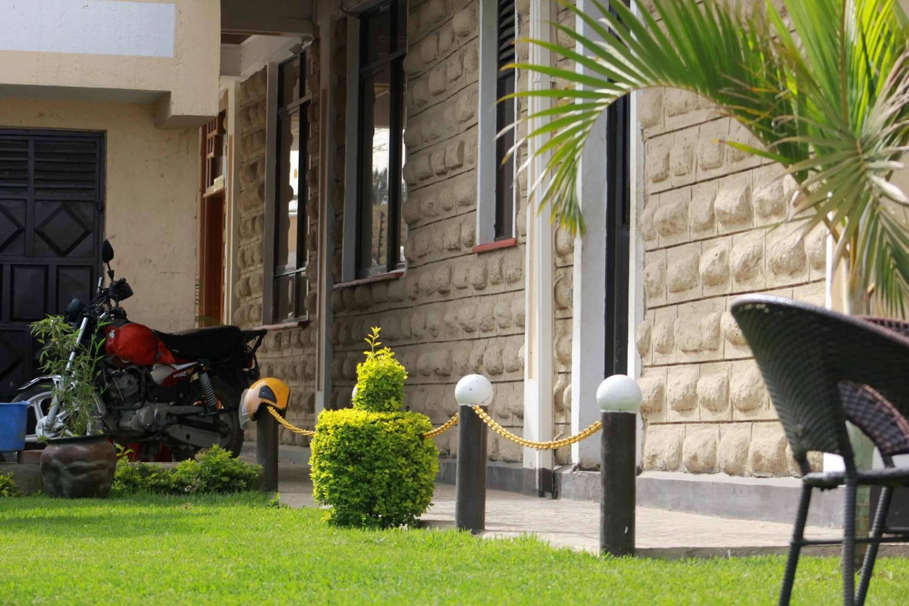 Garden in Astorian Grand Hotel Naivasha