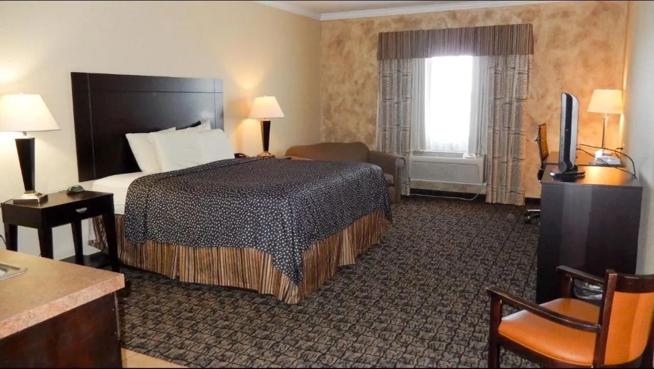 Photo of the whole room in Motel 6-Colorado City, TX