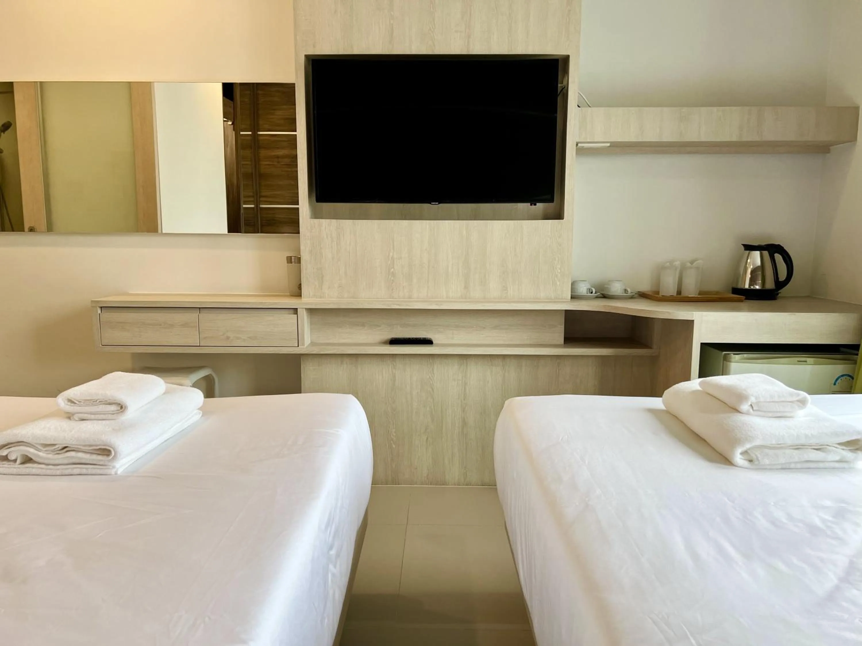 TV and multimedia, Bed in Centro One Bangla