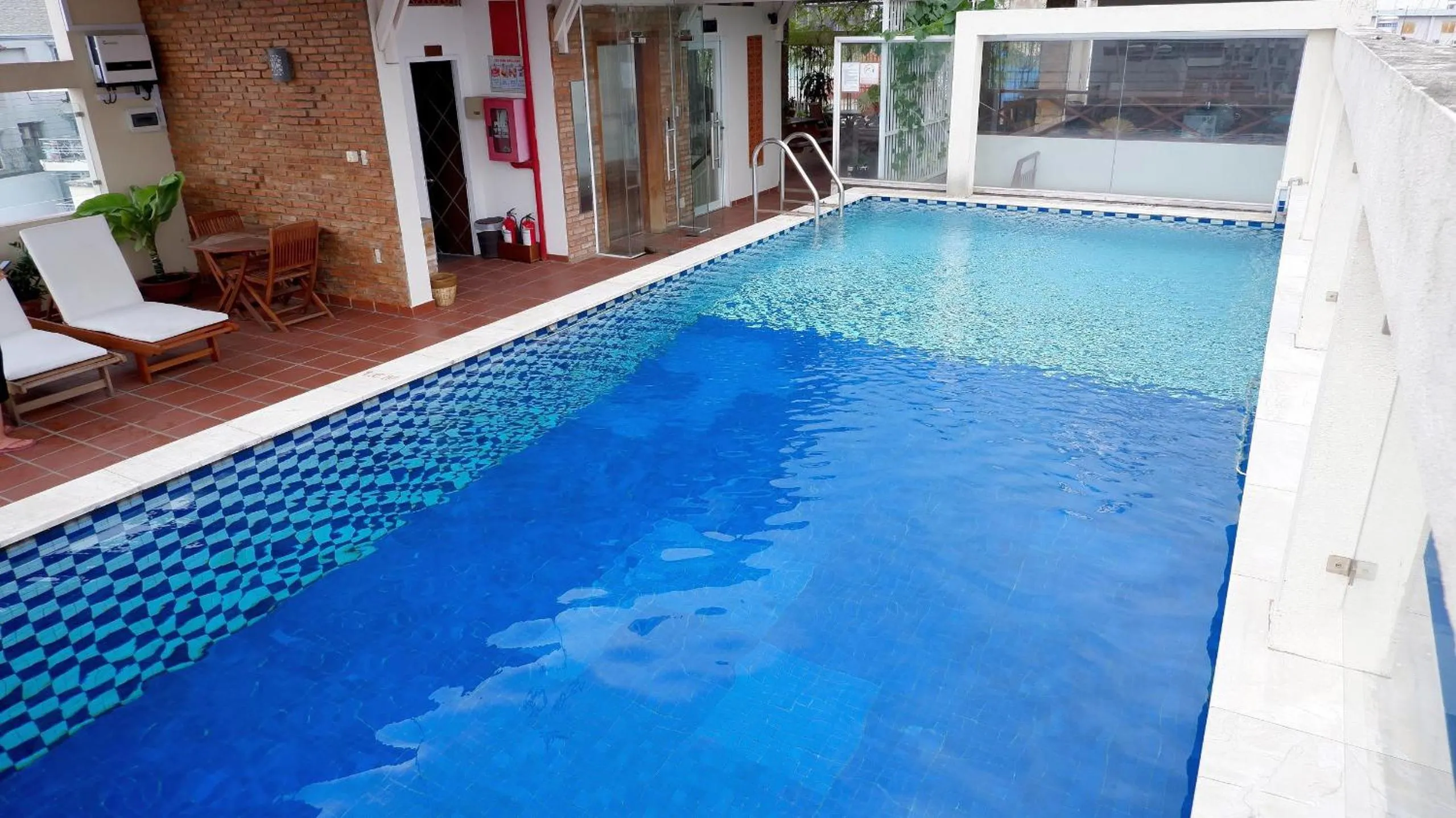 Swimming pool in Ananas Family Hotel