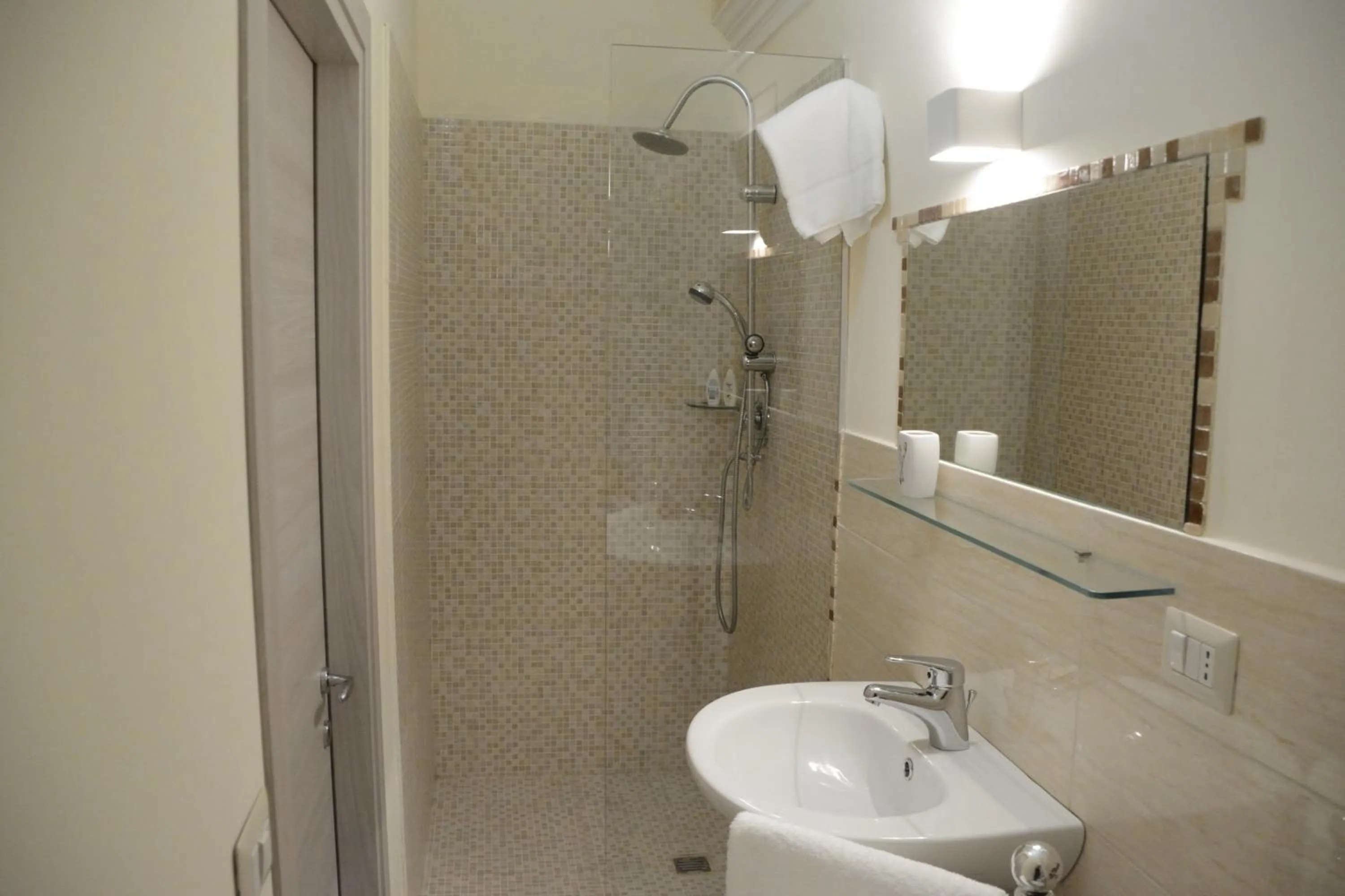 Bathroom in Catania Etnea Bed and breakfast