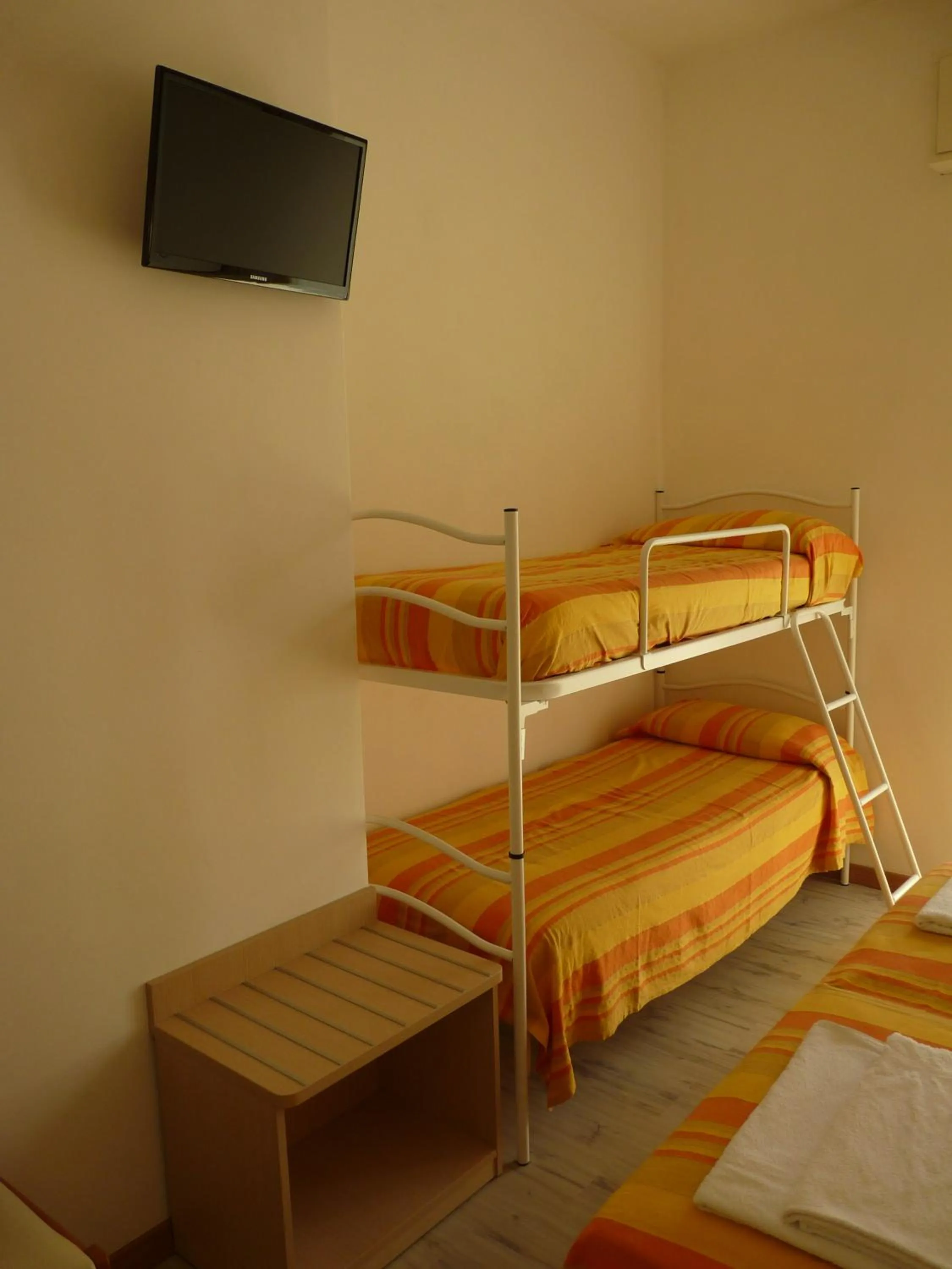 Bedroom, Bed in Hotel Haarlem