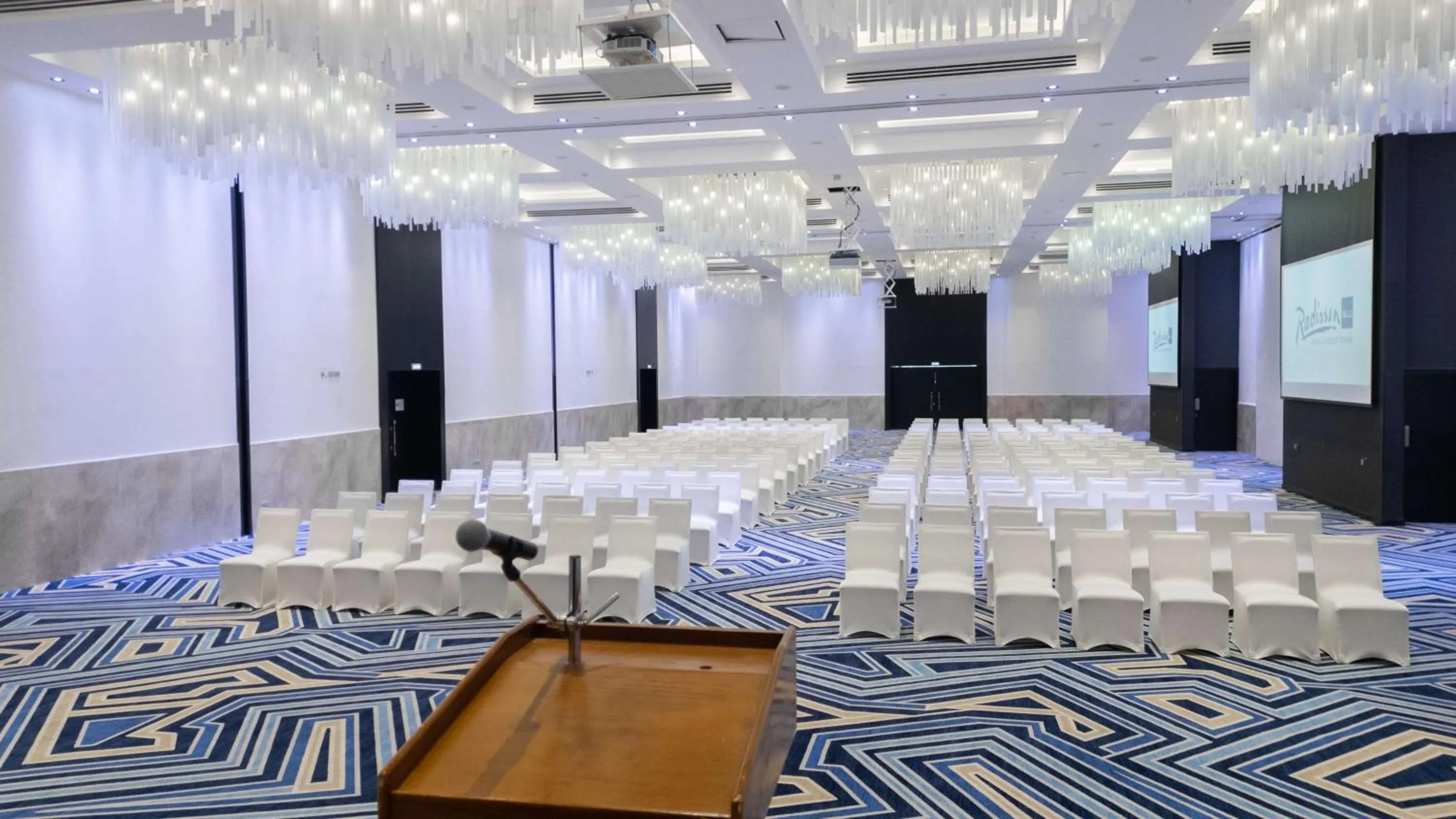 Banquet/Function facilities in Radisson Blu Hotel & Resort, Sohar
