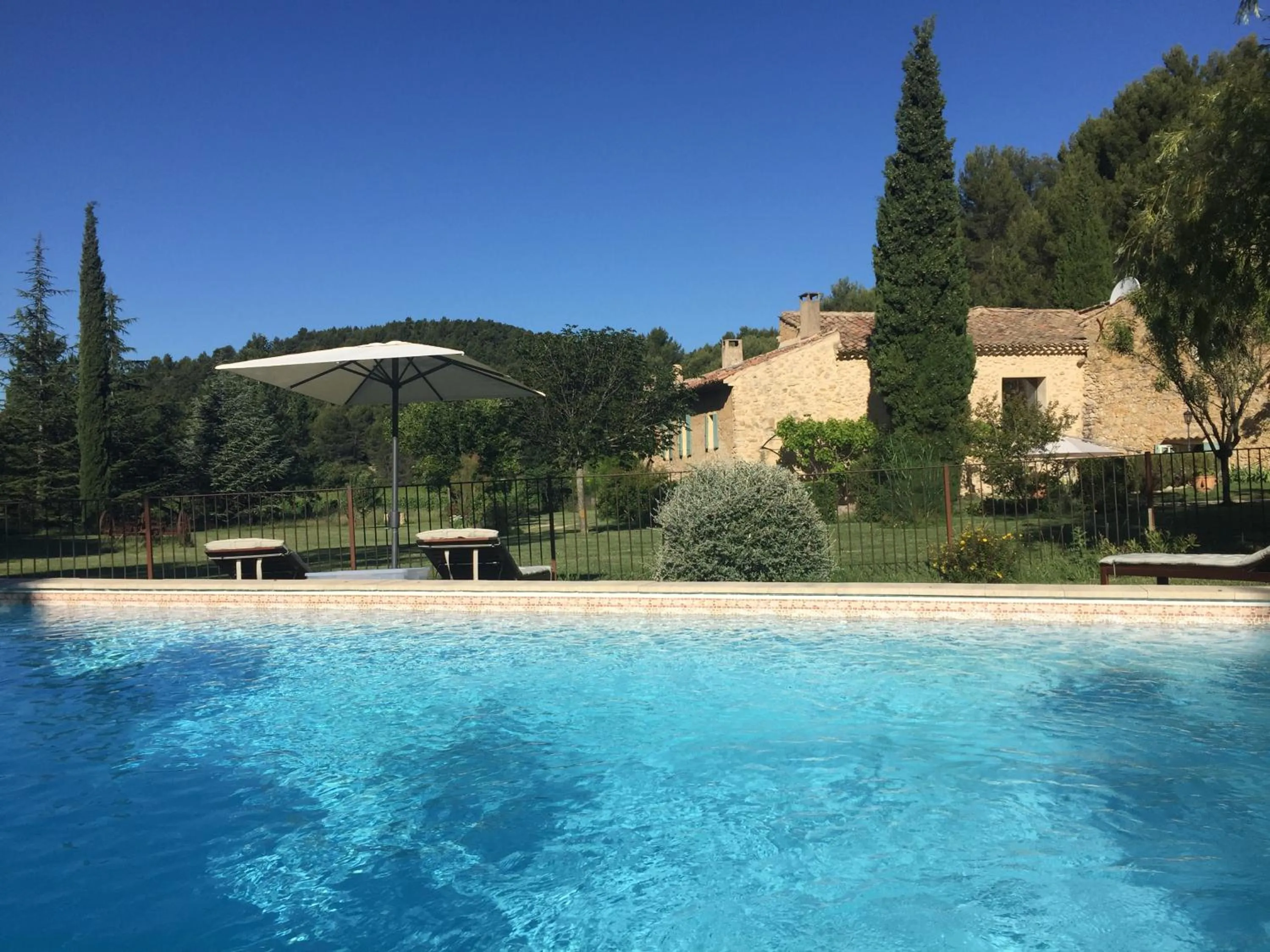 Swimming pool in La Ferme Des Belugues
