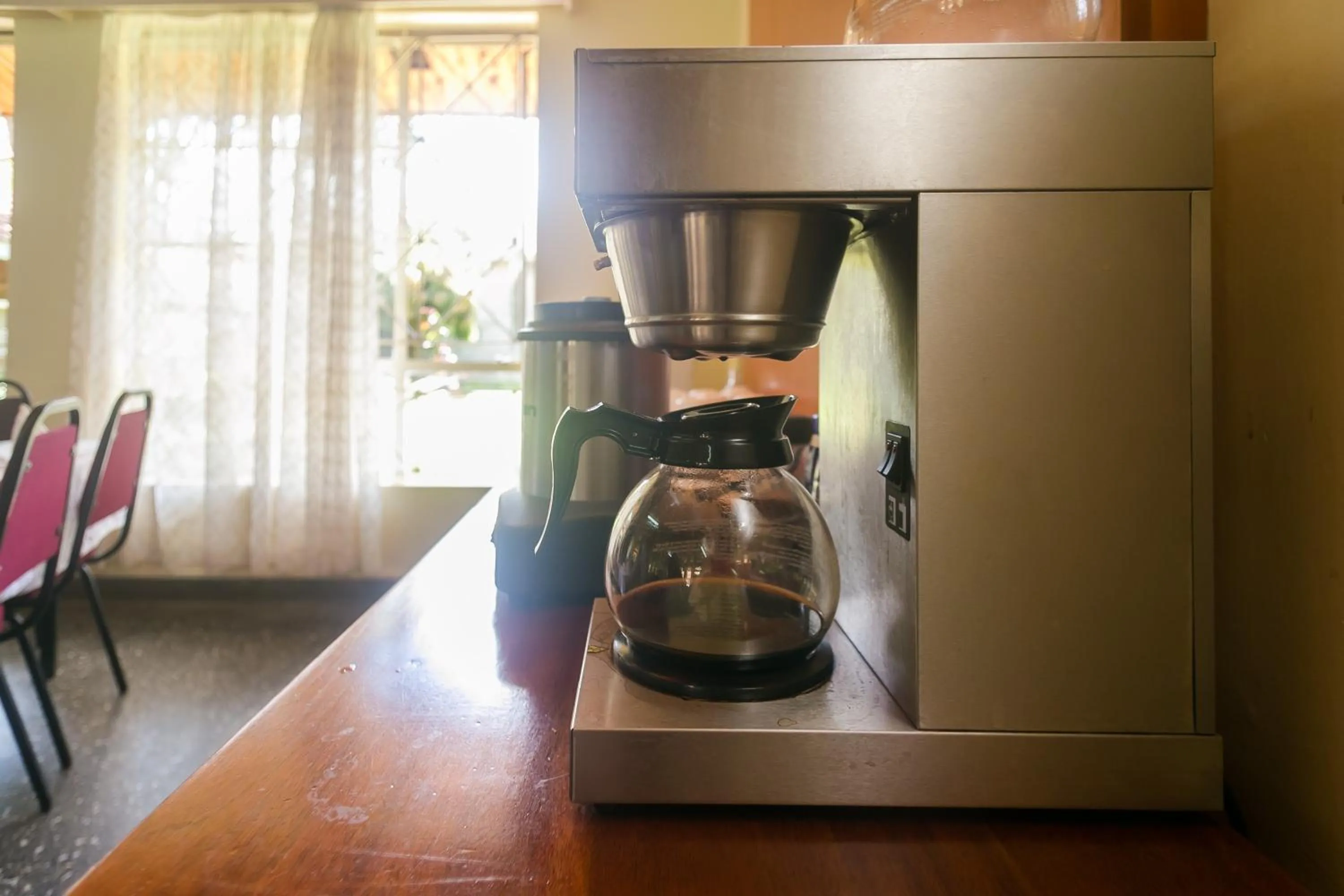 Coffee/tea facilities in Corat Africa Hotel