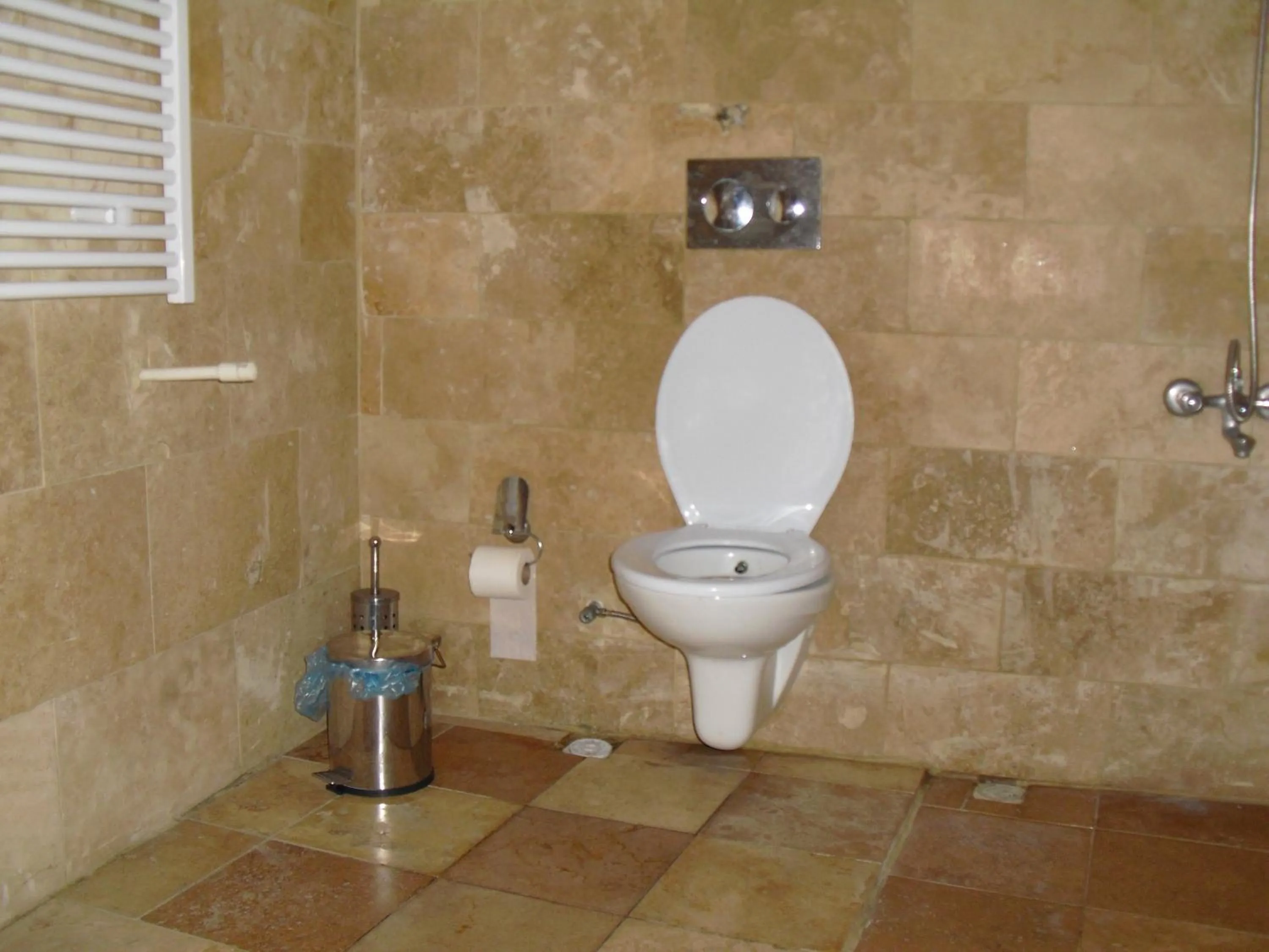 Bathroom in Coco Cave