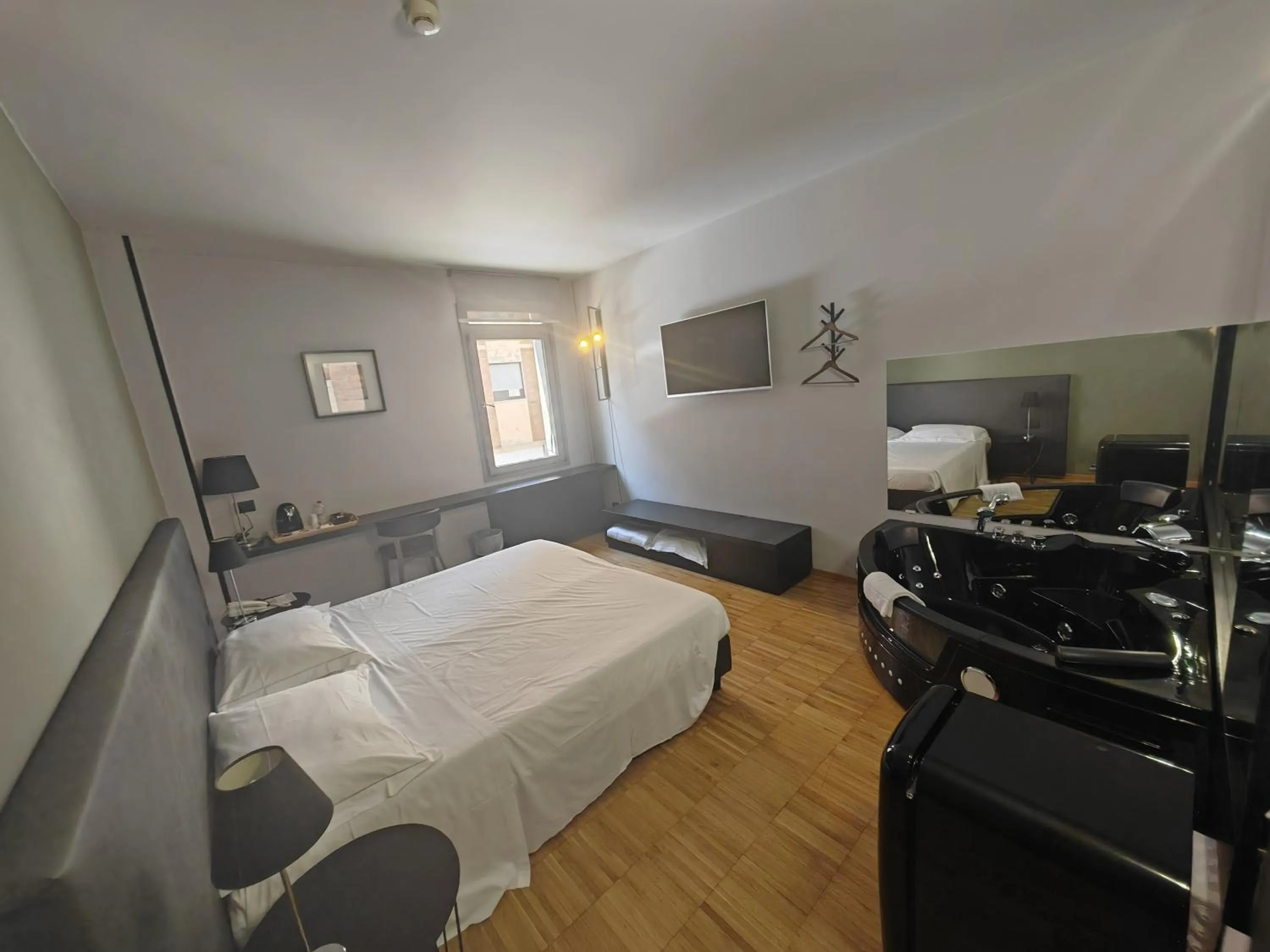 Bedroom, Bed in Smart Hotel