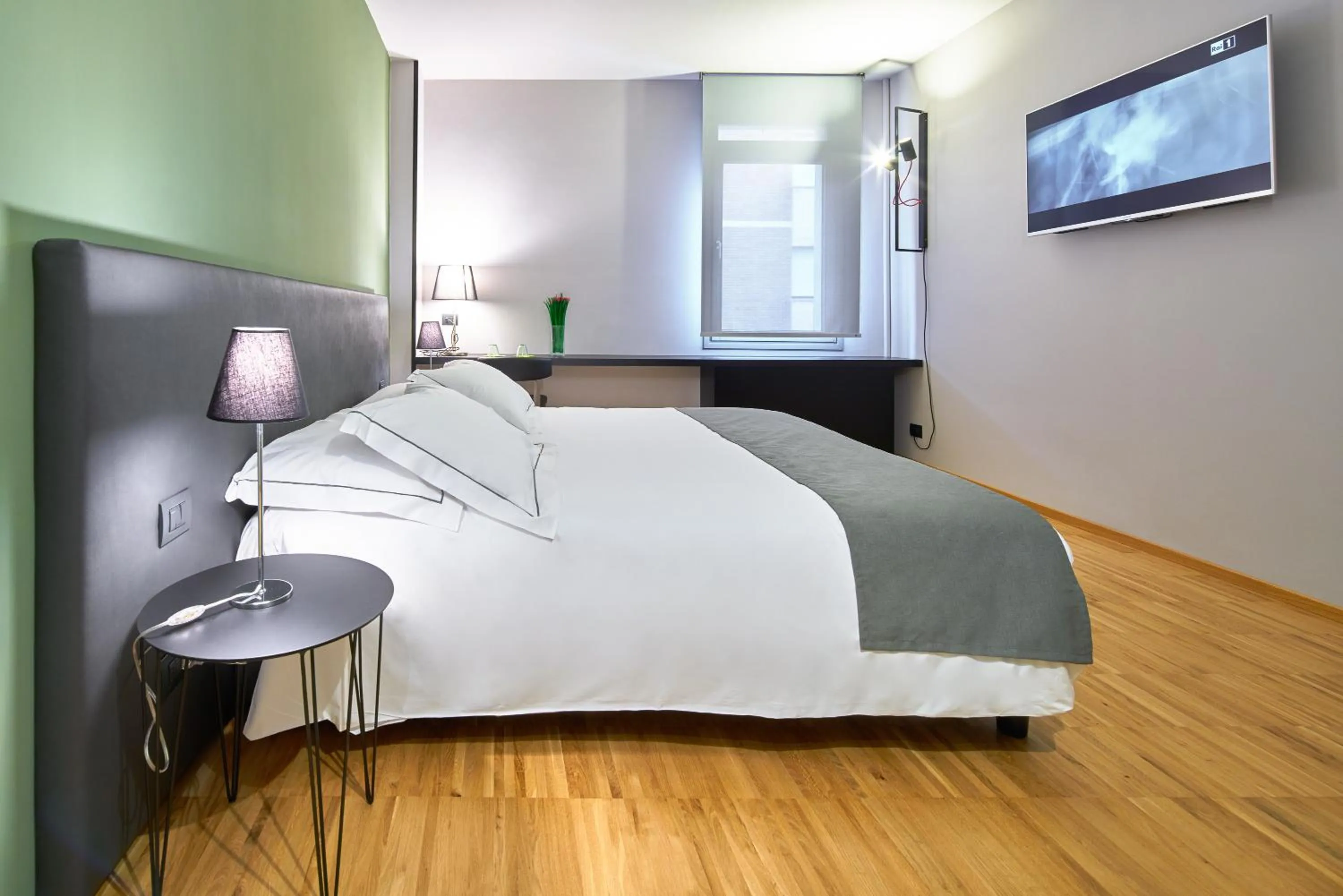 Property building, Bed in Smart Hotel