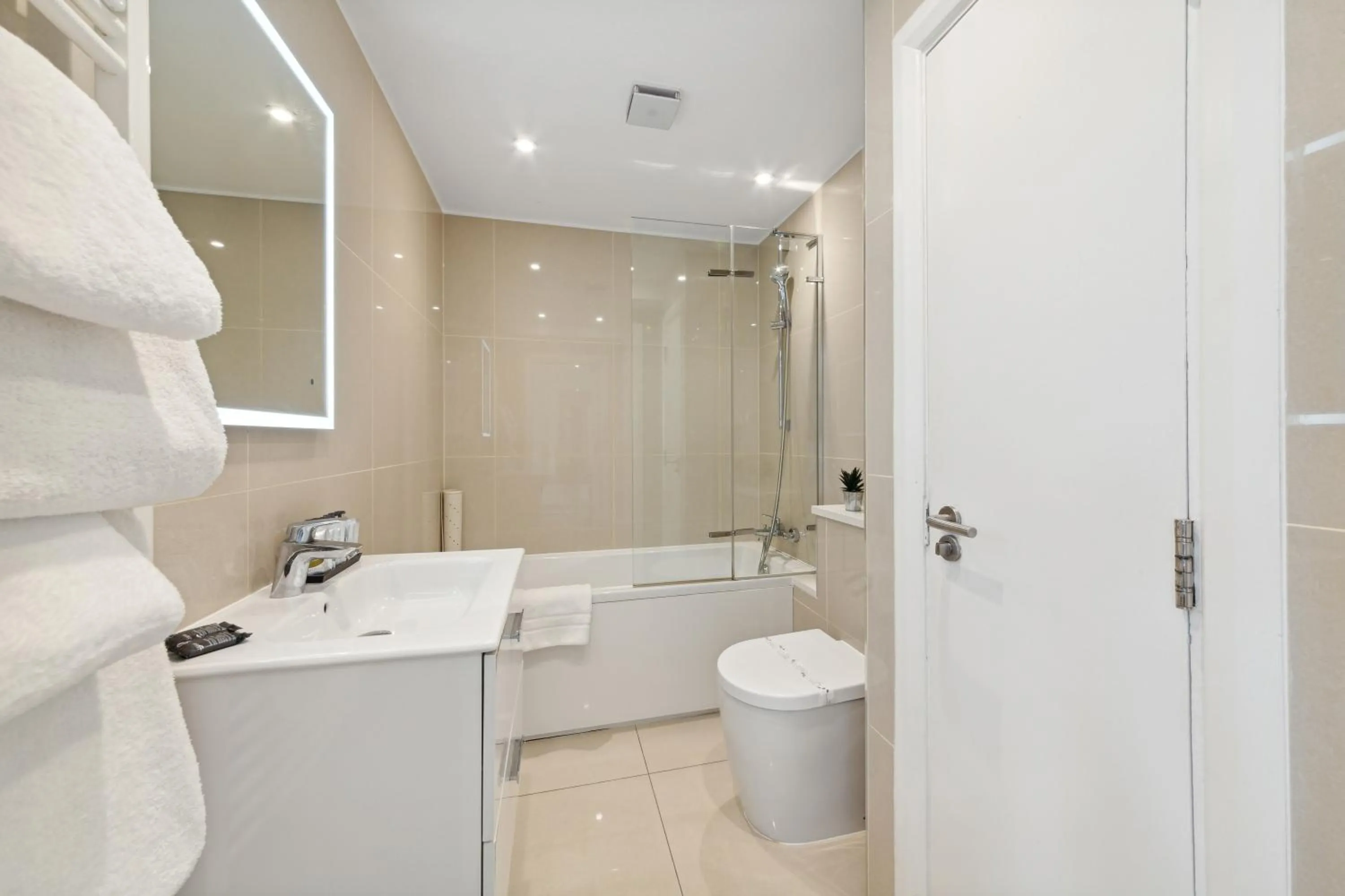 Nell Gwynn Chelsea Accommodation