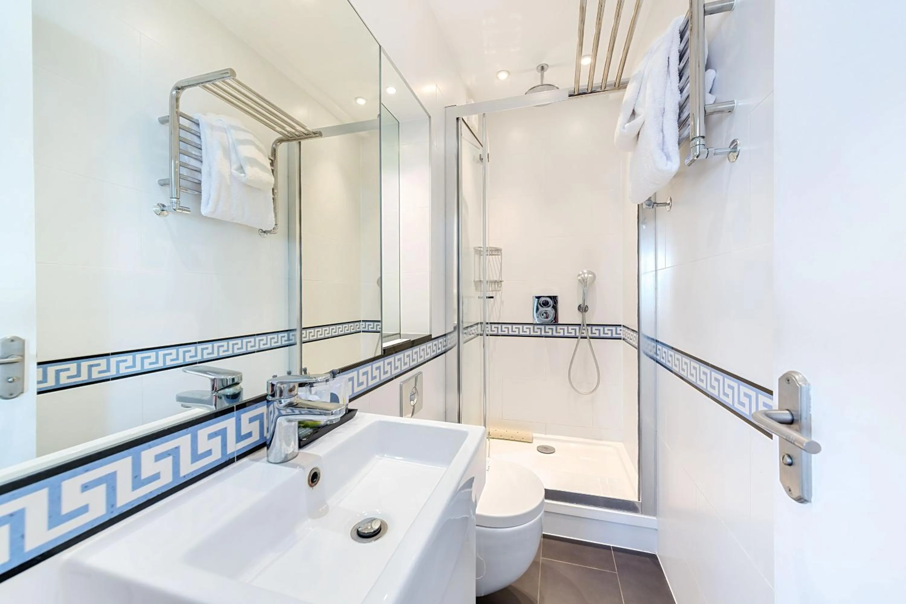 Nell Gwynn Chelsea Accommodation