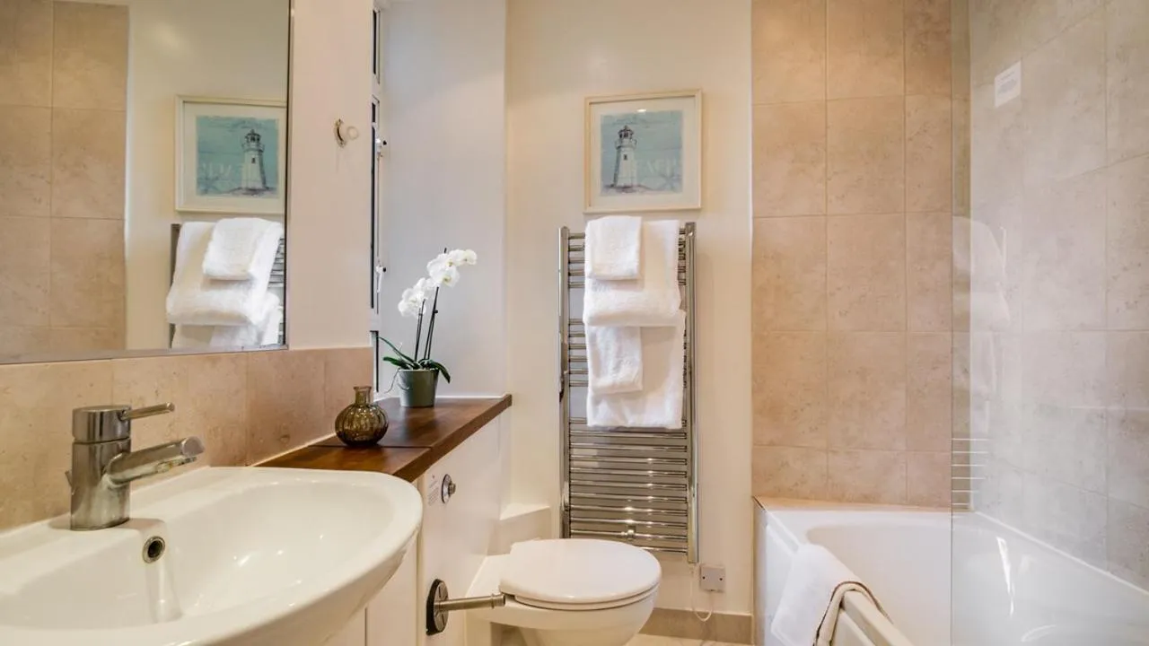 Nell Gwynn Chelsea Accommodation