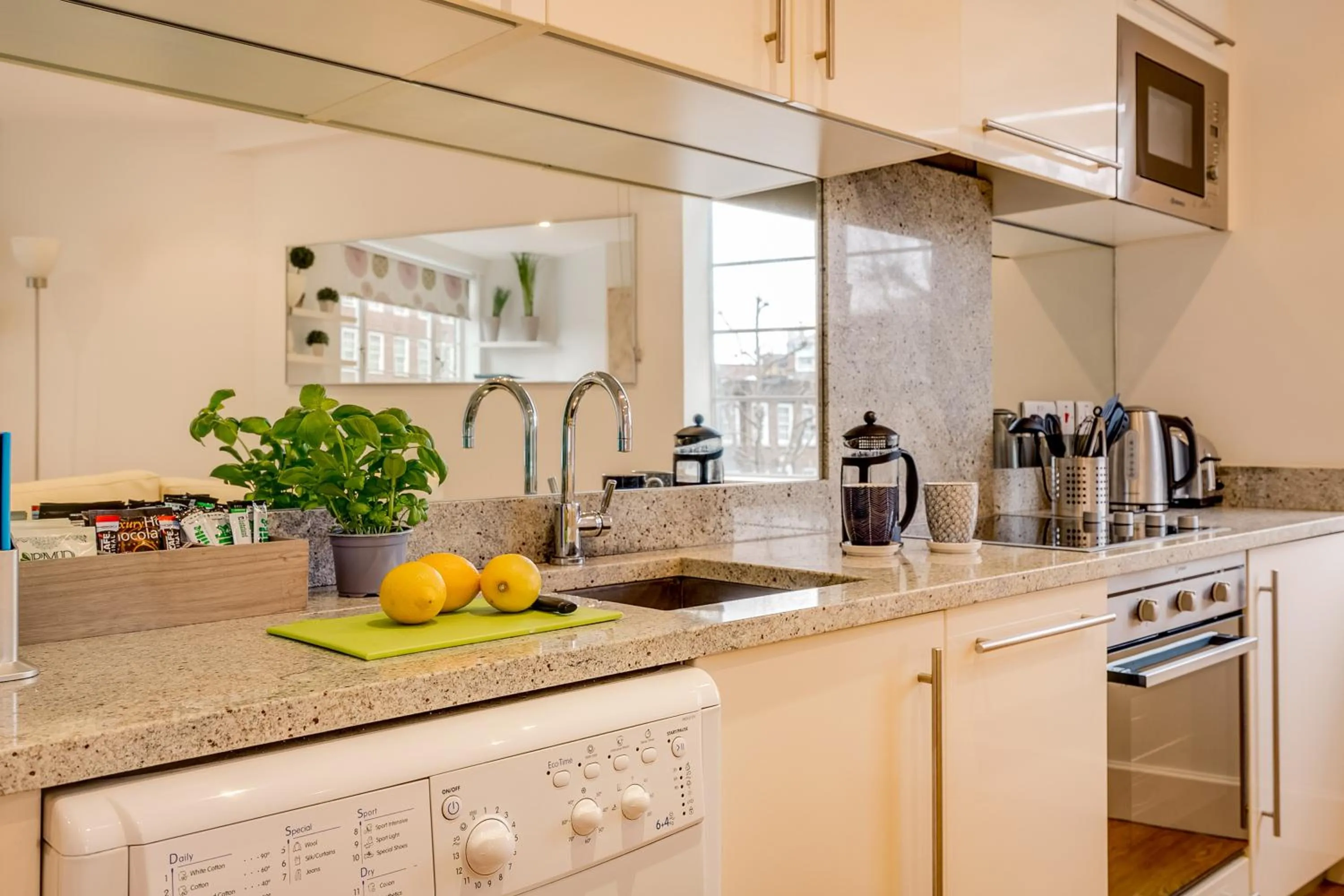 Nell Gwynn Chelsea Accommodation