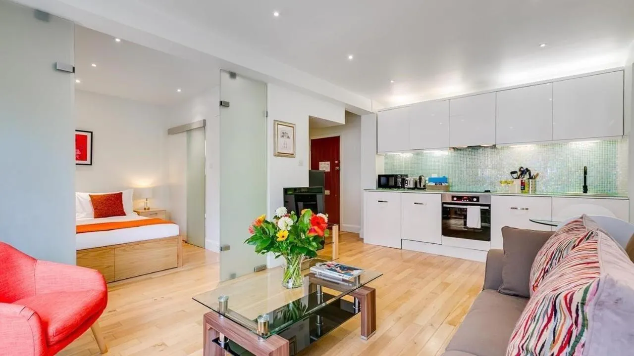 Nell Gwynn Chelsea Accommodation