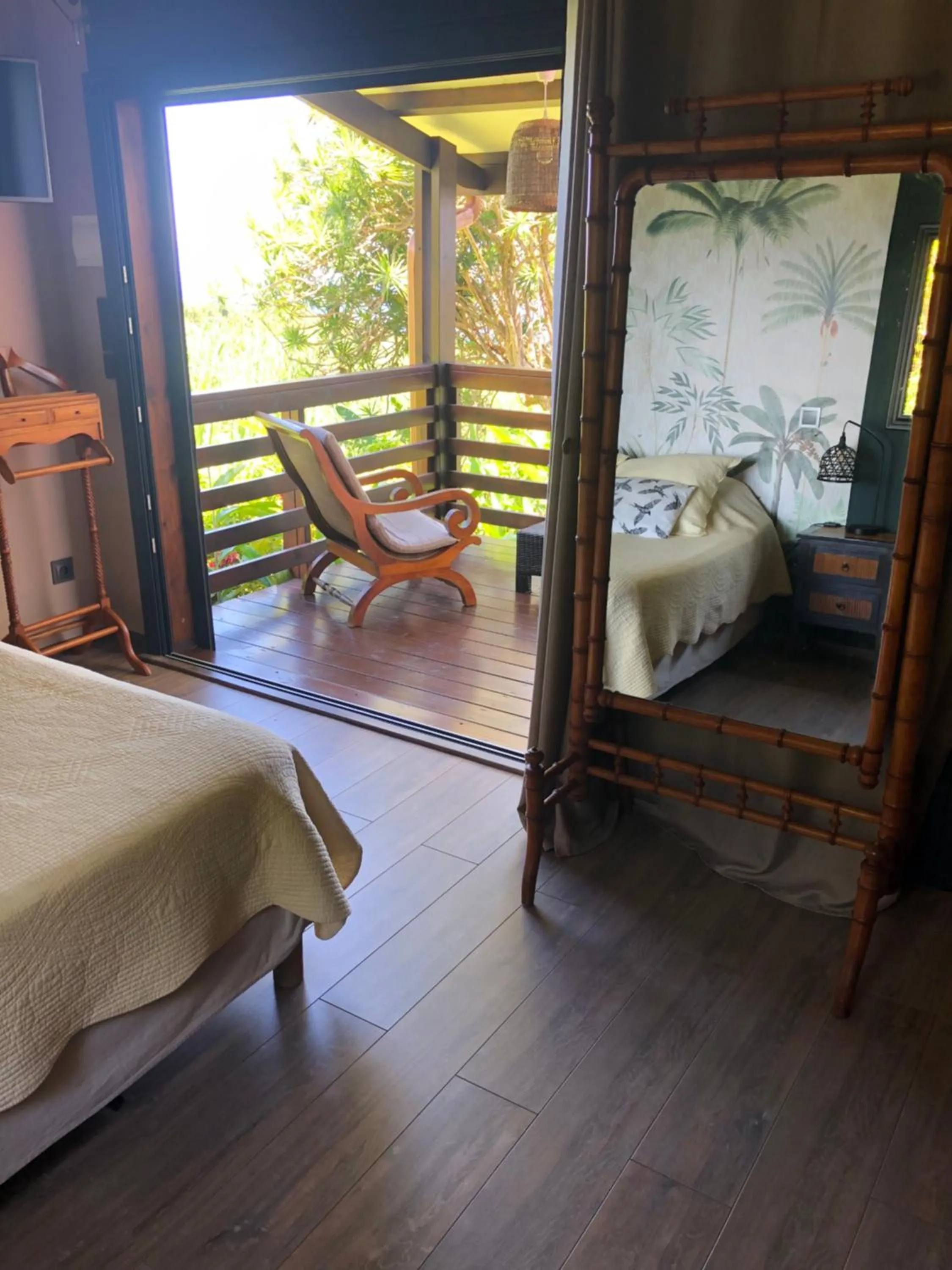 View (from property/room), Bed in La Plantation