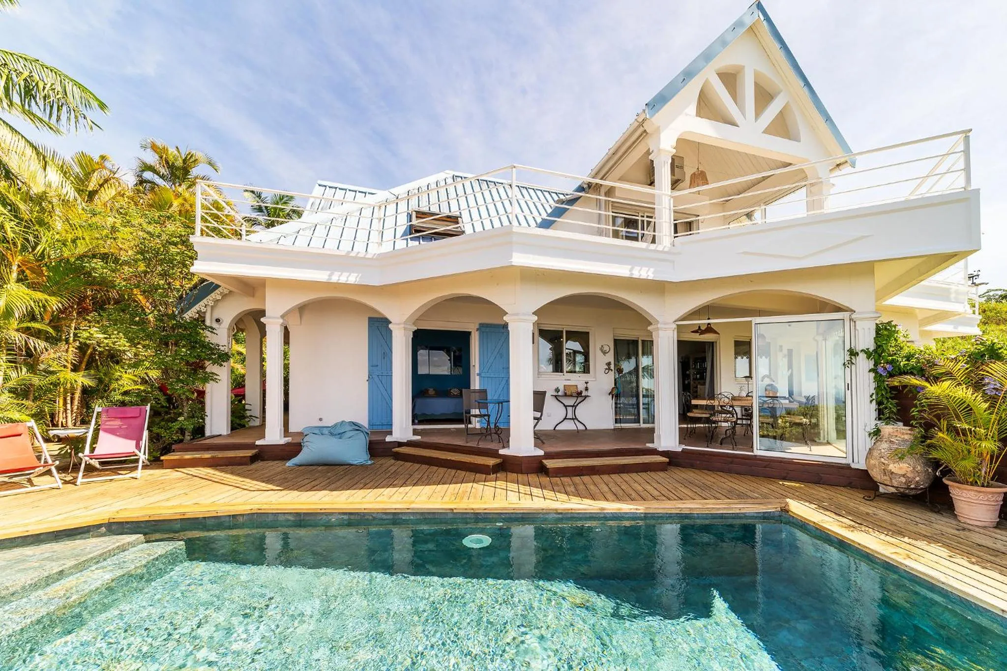 Property building in La Plantation