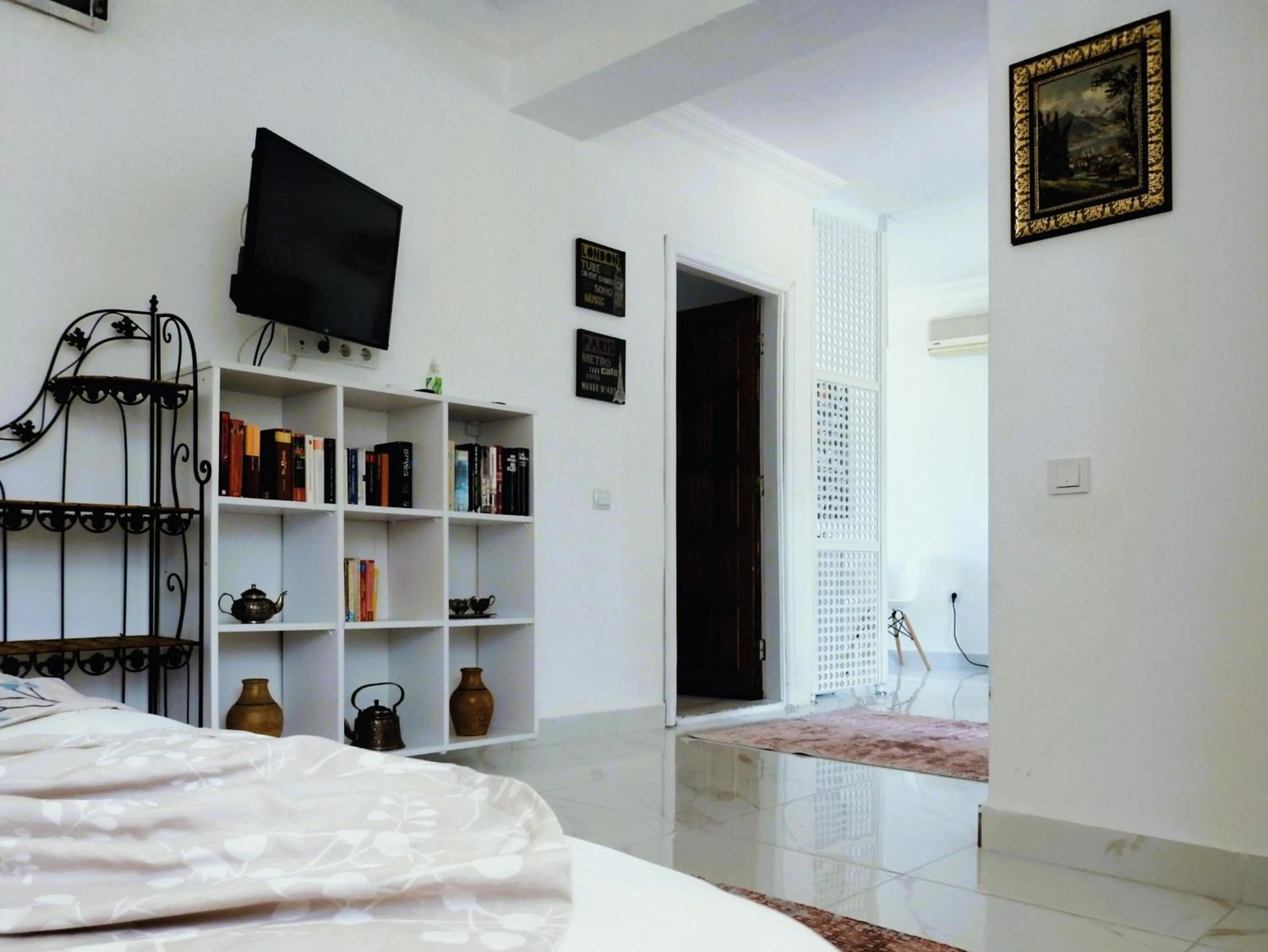 Bed in Erendiz Garden Hotel