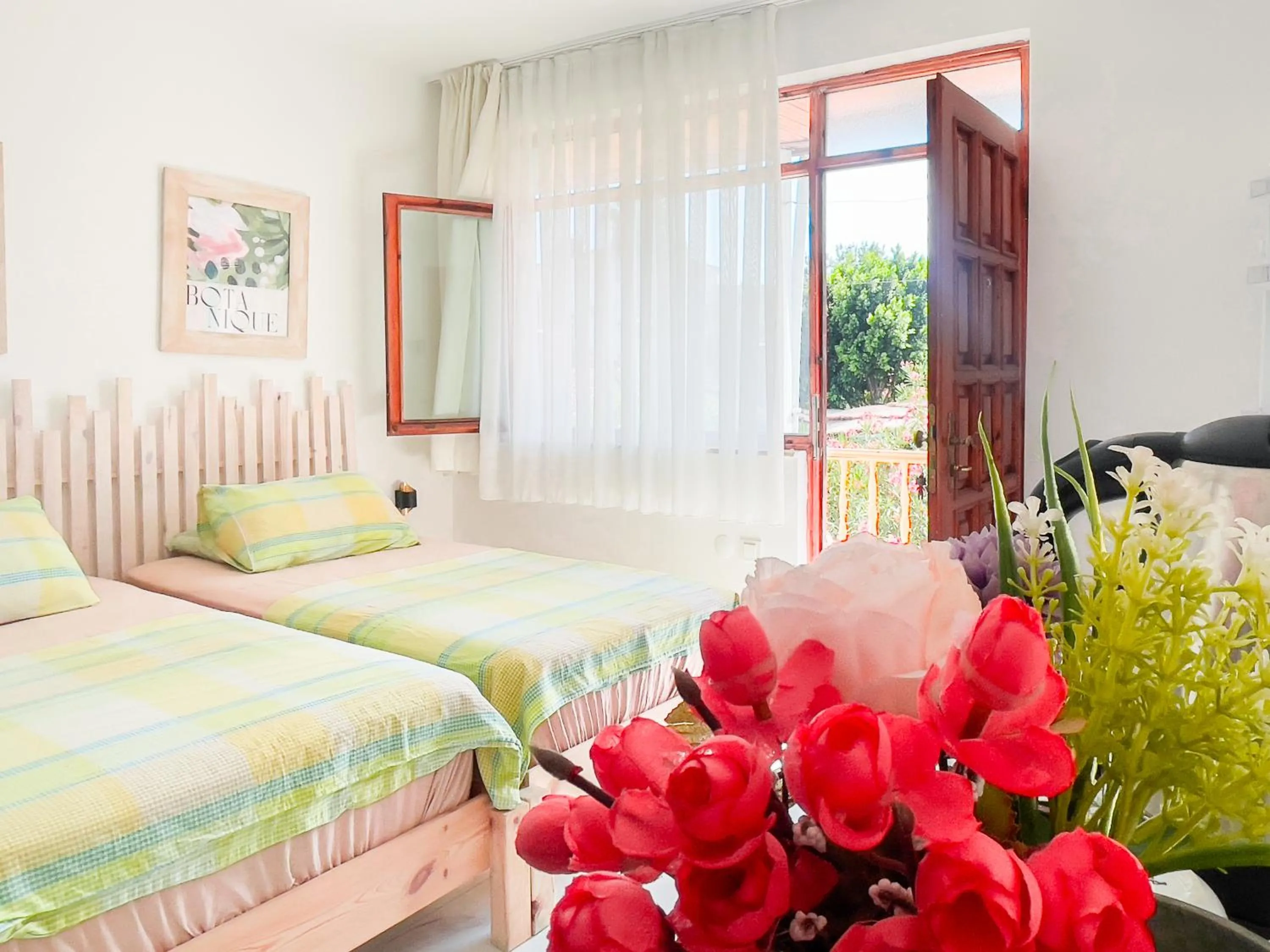 Bed in Erendiz Garden Hotel