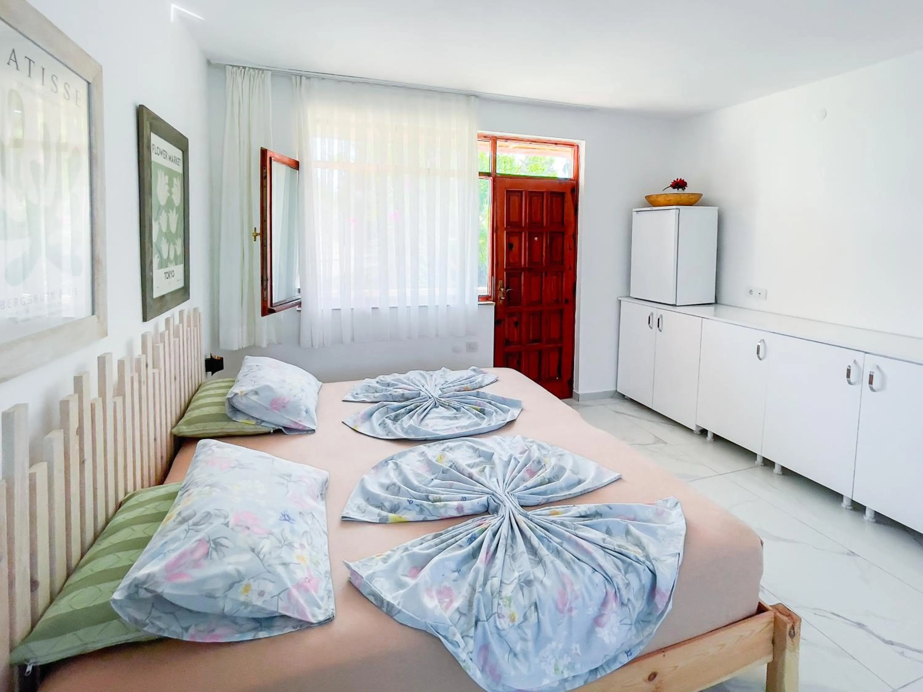 Bed in Erendiz Garden Hotel