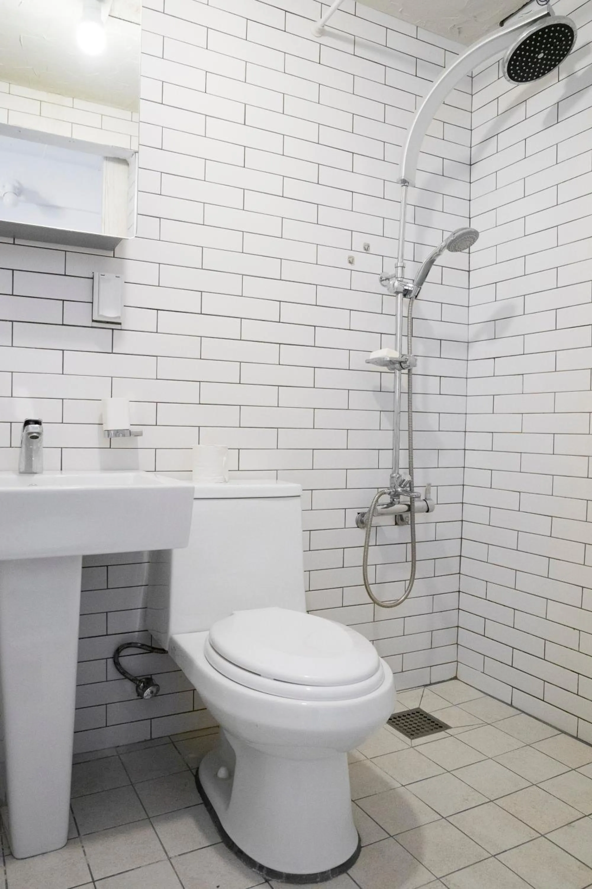 Bathroom in That House Hongdae