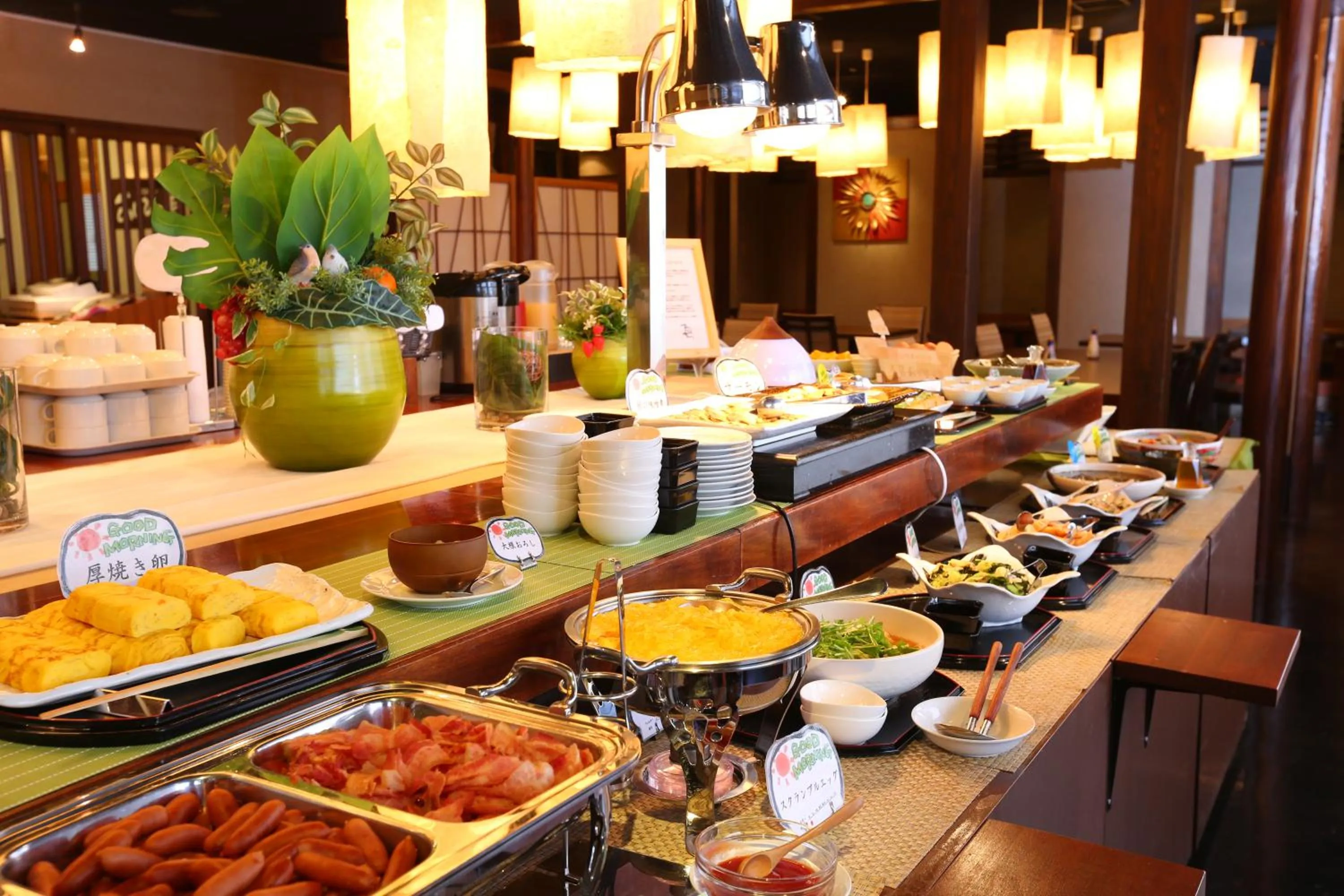 Restaurant/places to eat in Juraku Stay Niigata