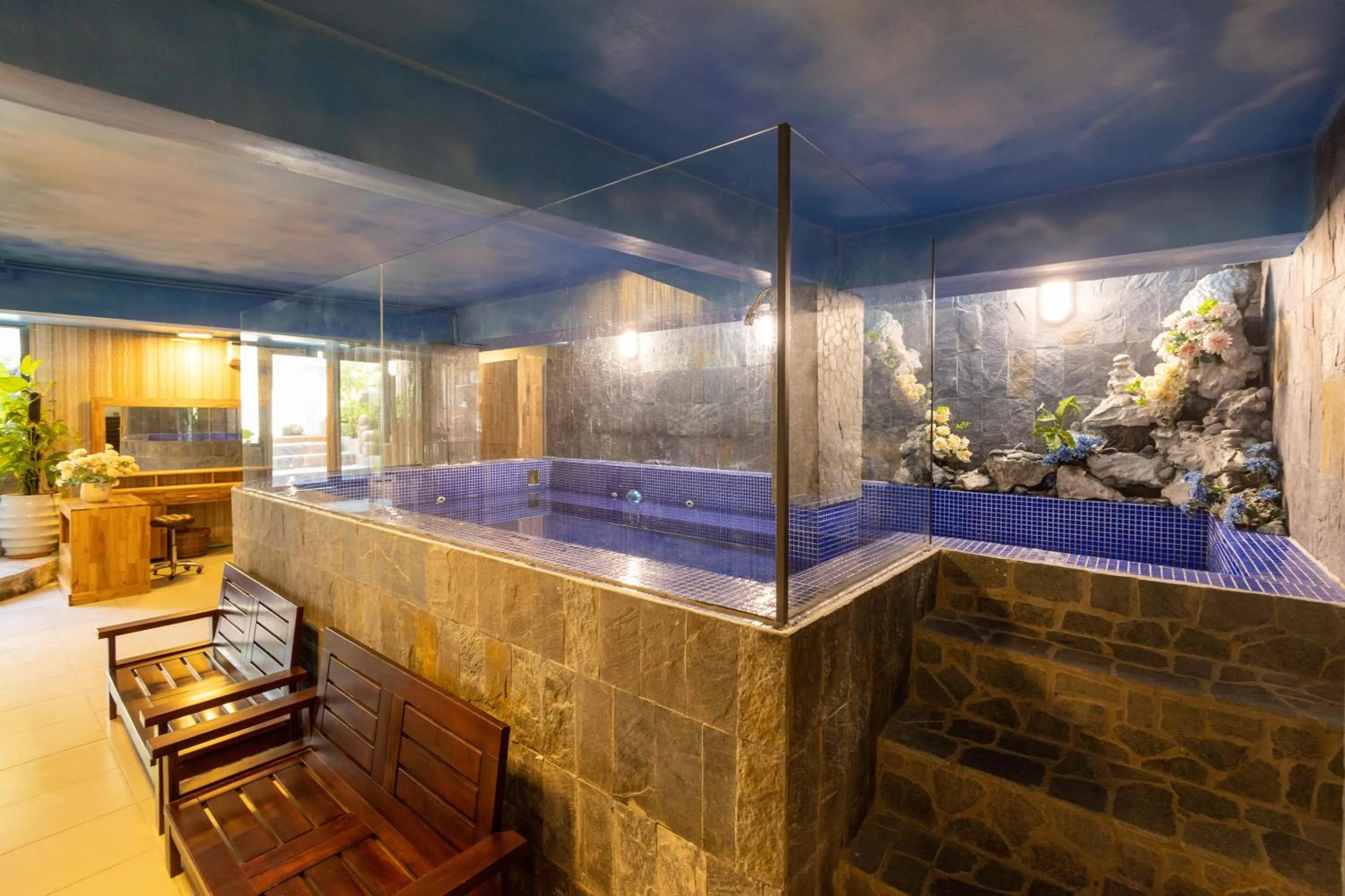 Hot Tub in T&T Resort and Spa Phu Quoc