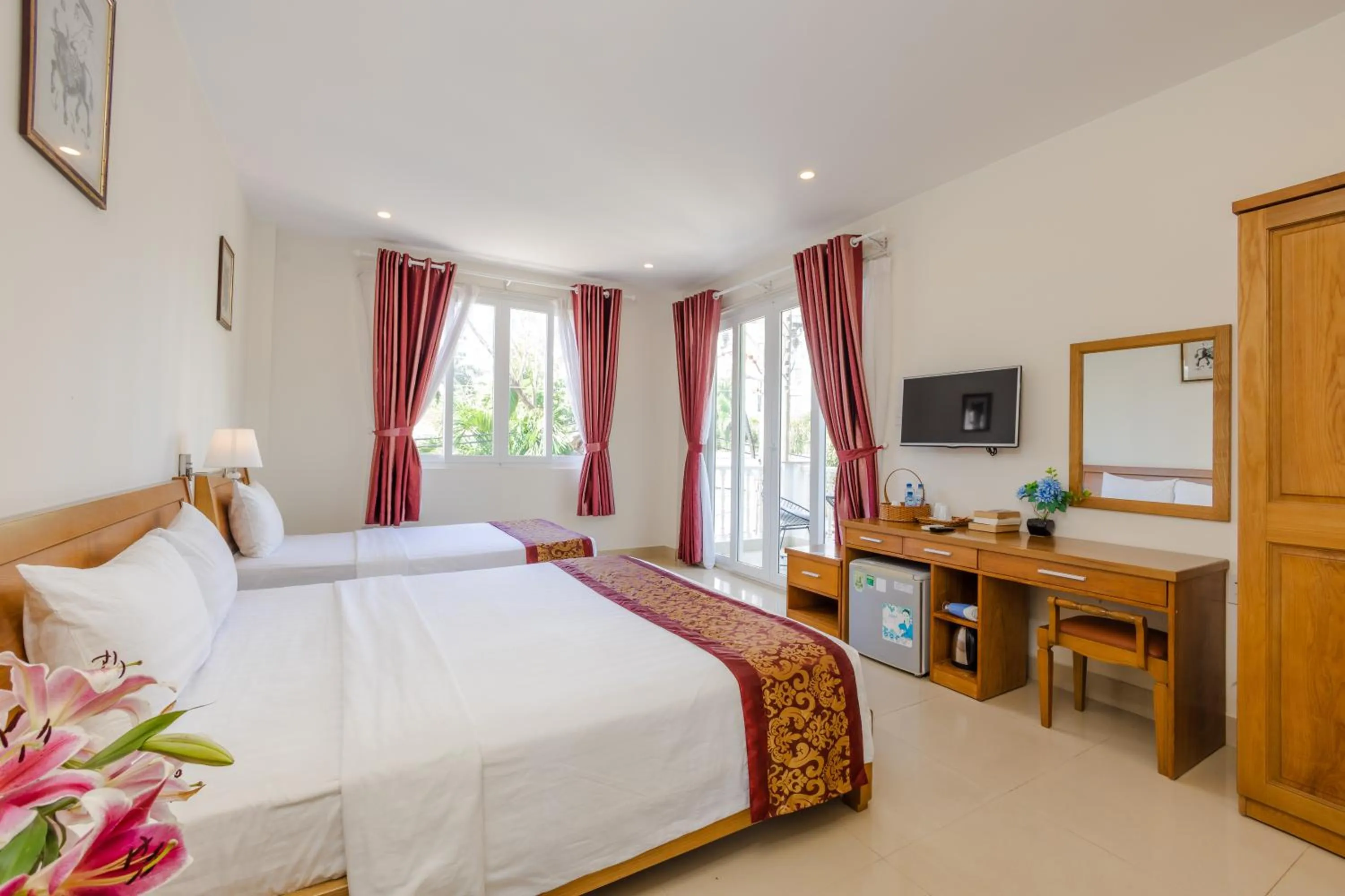 Photo of the whole room, Bed in T&T Resort and Spa Phu Quoc