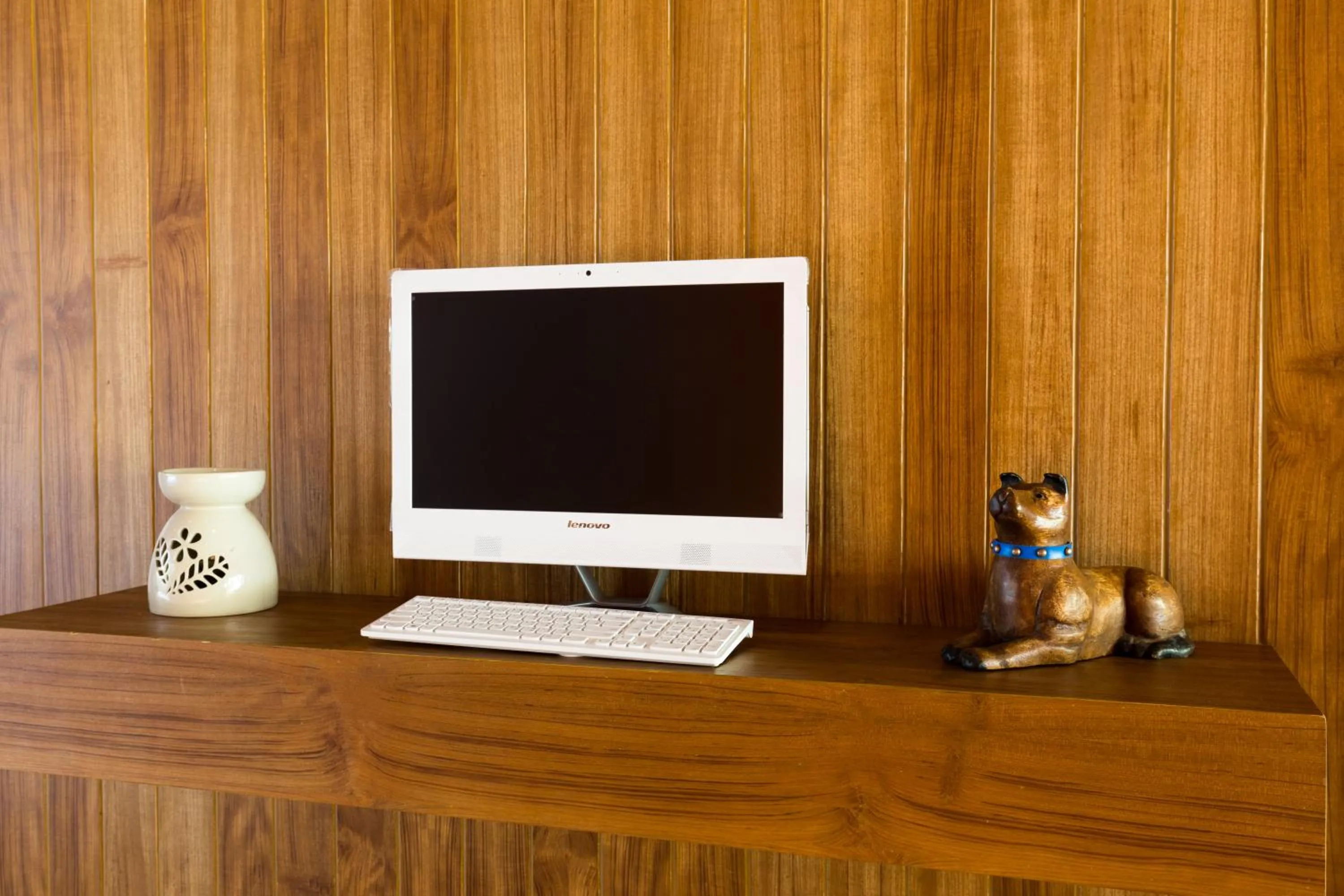 Business facilities in Coriacea Beachfront Boutique Phuket Resort